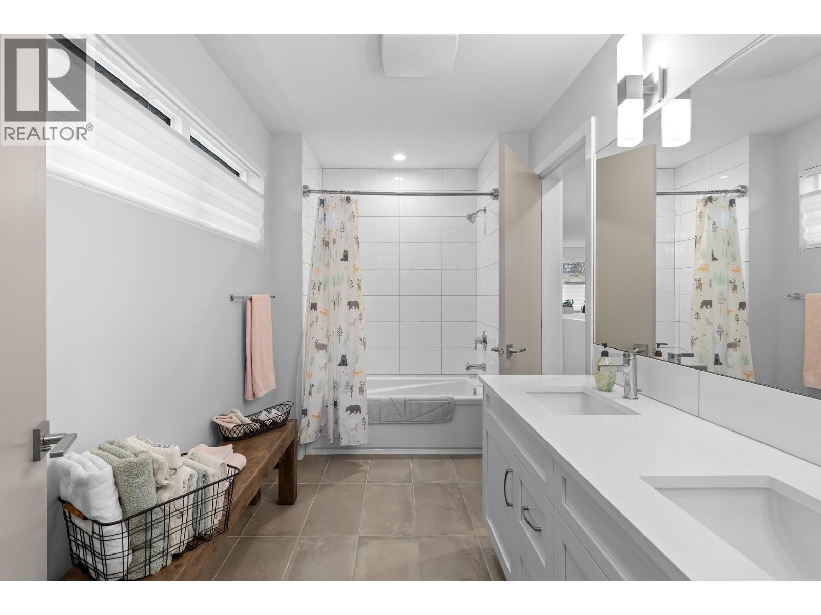 827 Saucier Avenue, Kelowna, British Columbia  V1Y 6A4 - Photo 55 - 10378821