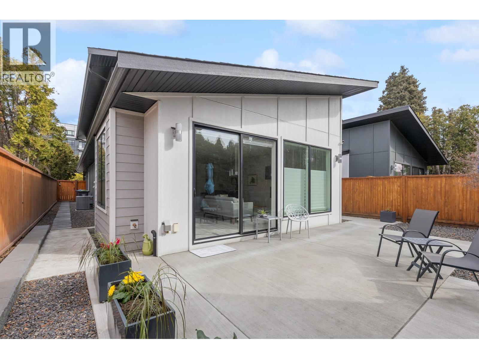 827 Saucier Avenue, Kelowna, British Columbia  V1Y 6A4 - Photo 63 - 10378821