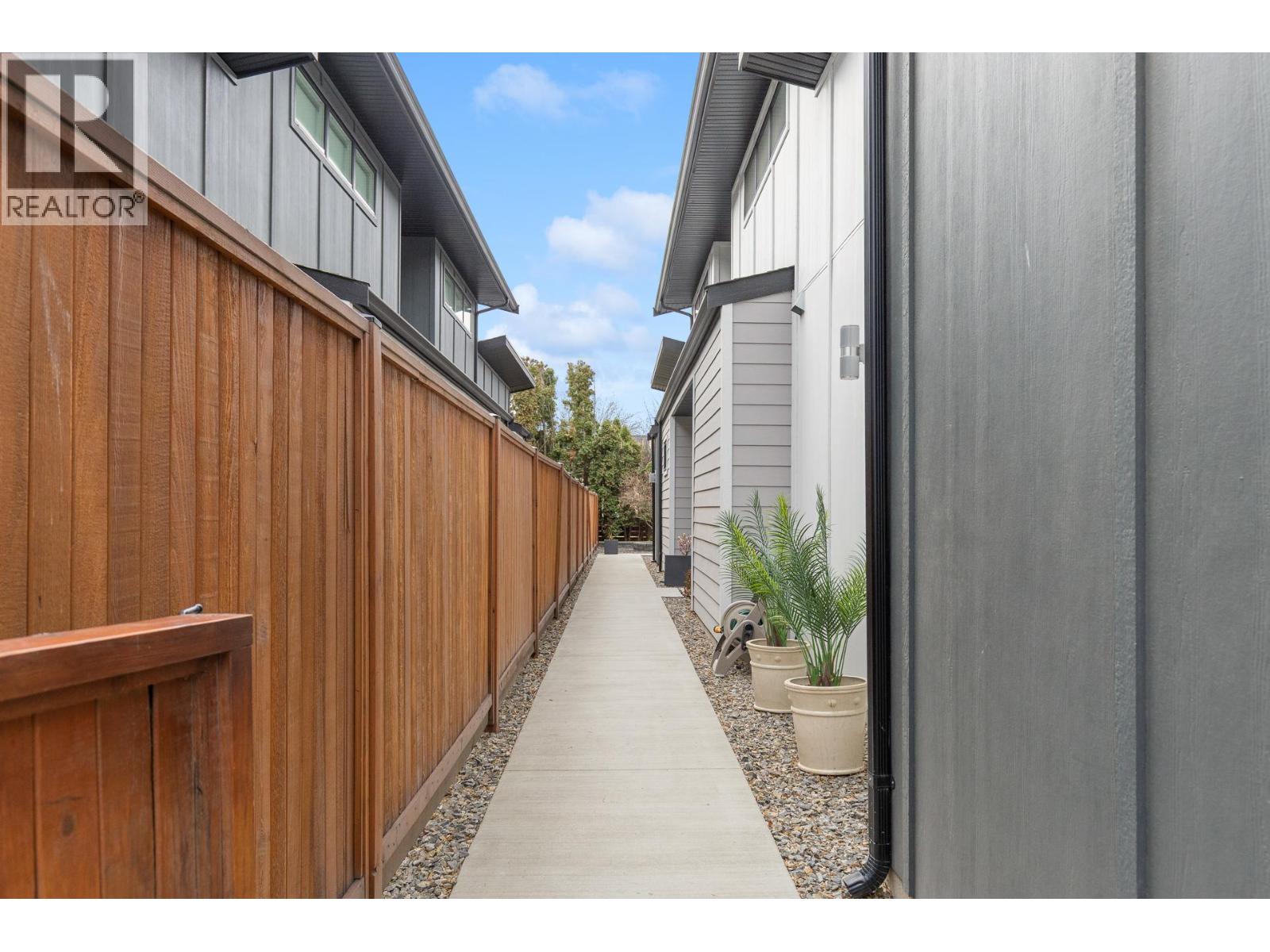 827 Saucier Avenue, Kelowna, British Columbia  V1Y 6A4 - Photo 67 - 10378821