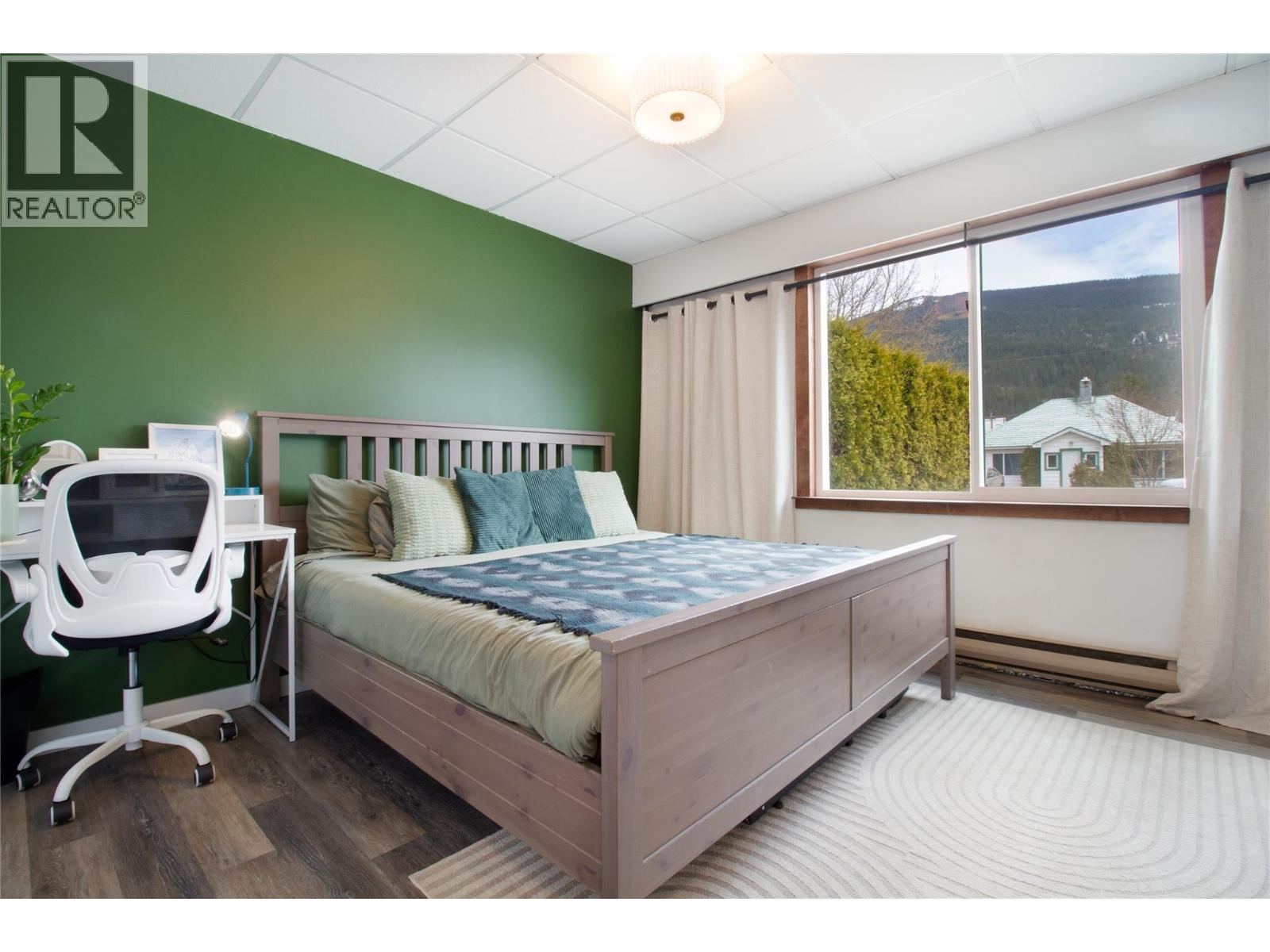 509 Eighth Street E, Revelstoke, British Columbia  V0E 2S0 - Photo 11 - 10382079