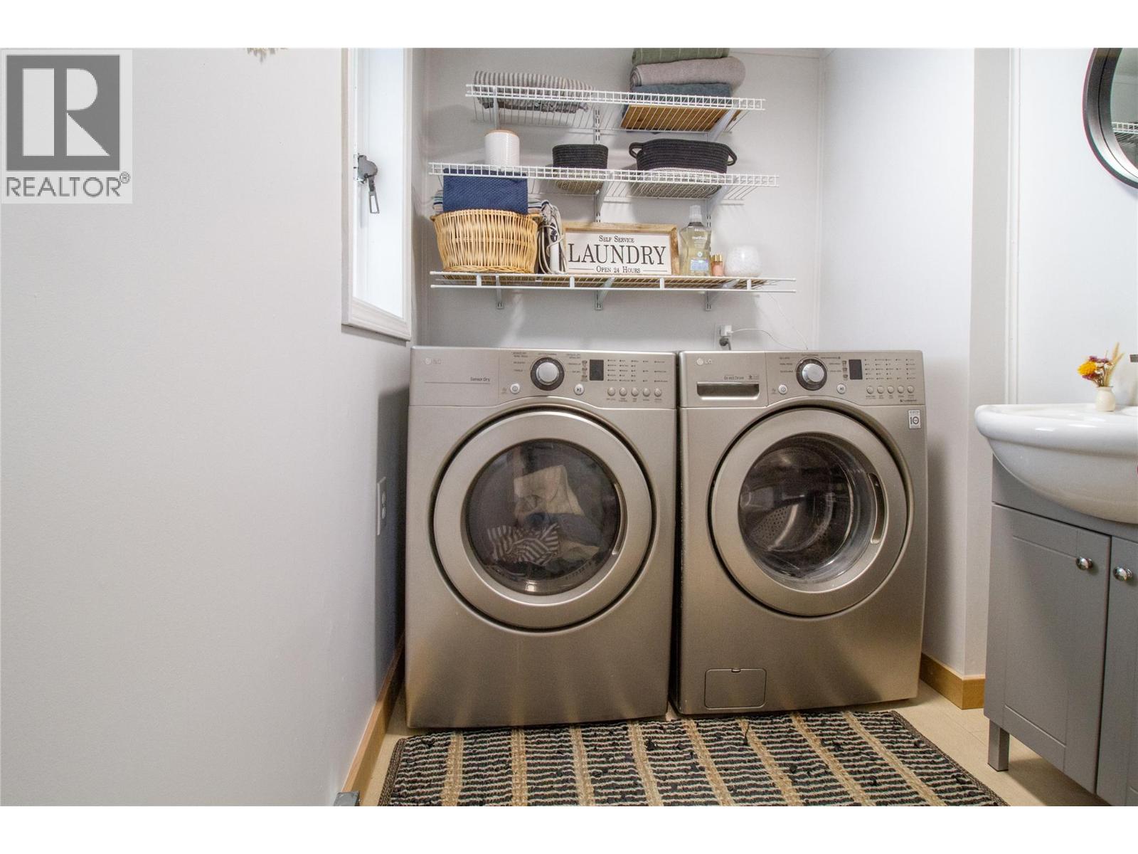 509 Eighth Street E, Revelstoke, British Columbia  V0E 2S0 - Photo 14 - 10382079