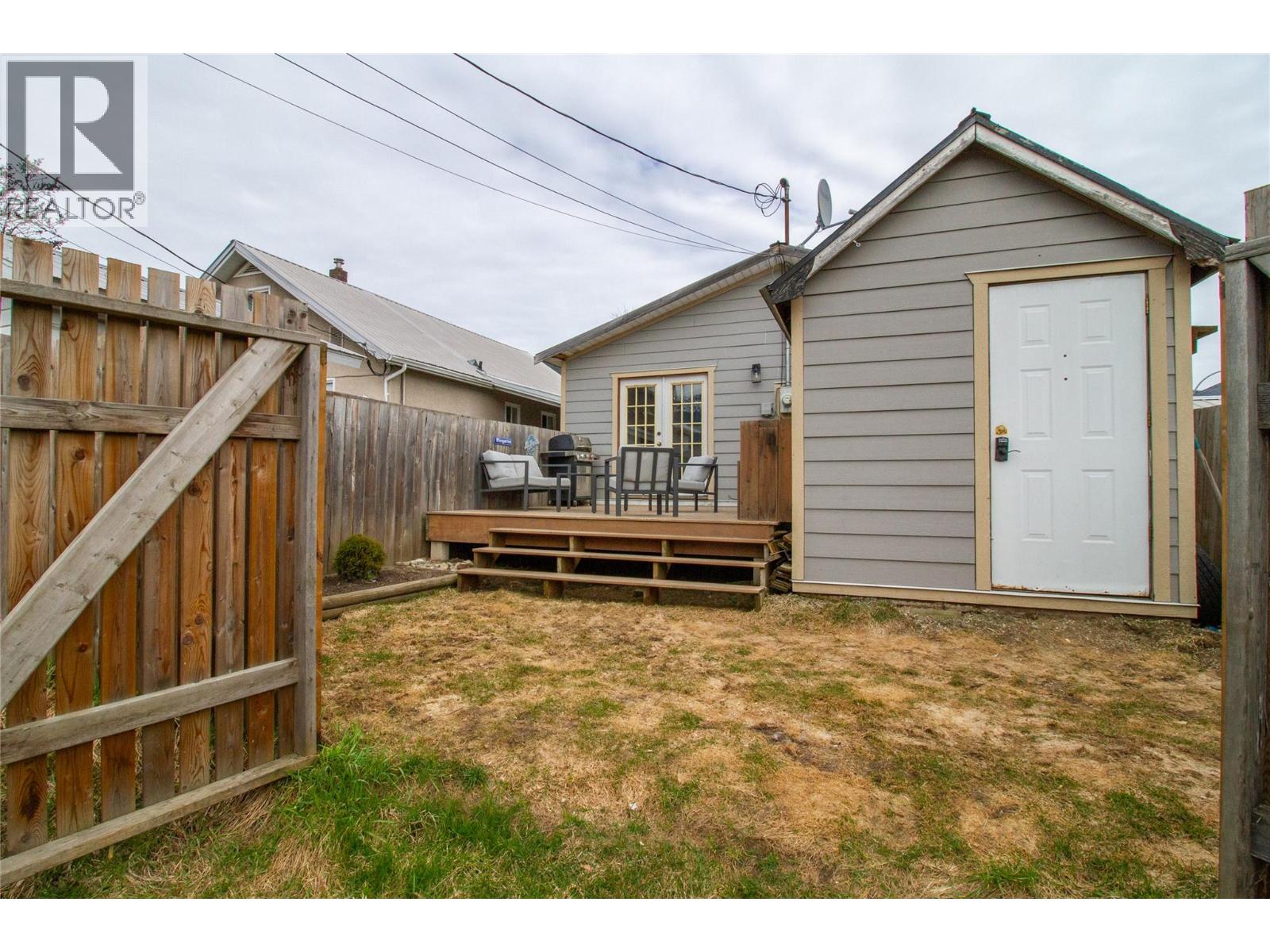 509 Eighth Street E, Revelstoke, British Columbia  V0E 2S0 - Photo 28 - 10382079