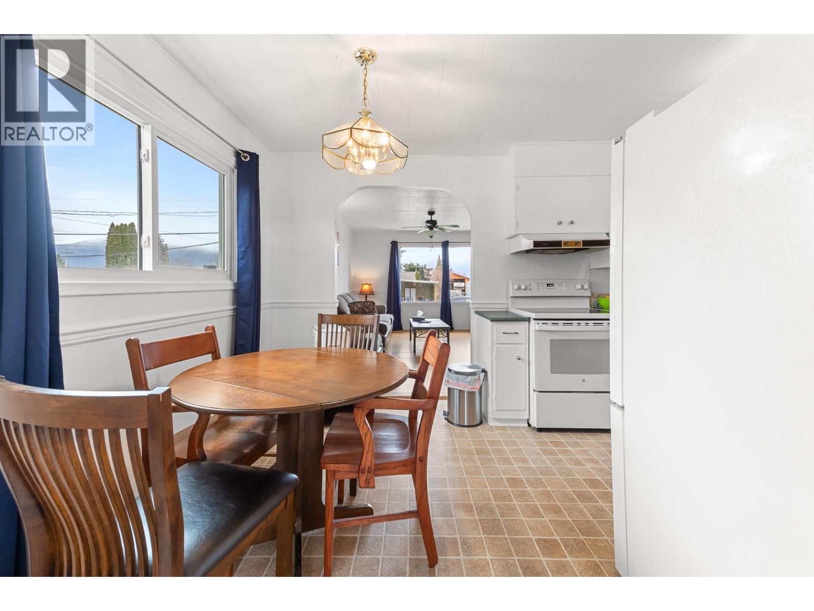 610 20th Avenue S, Creston, British Columbia  V0B 1G5 - Photo 10 - 10381830