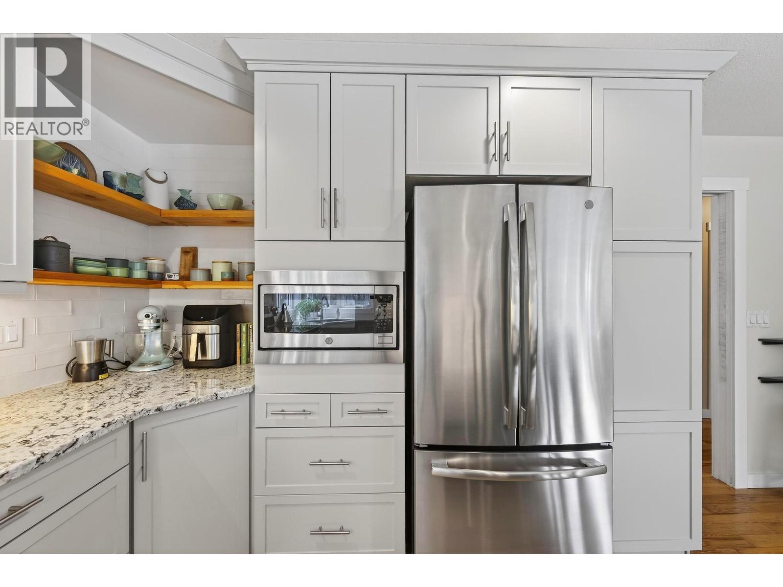 656 Lafontaine Road E, Golden, British Columbia  V0A 1H3 - Photo 12 - 10382072