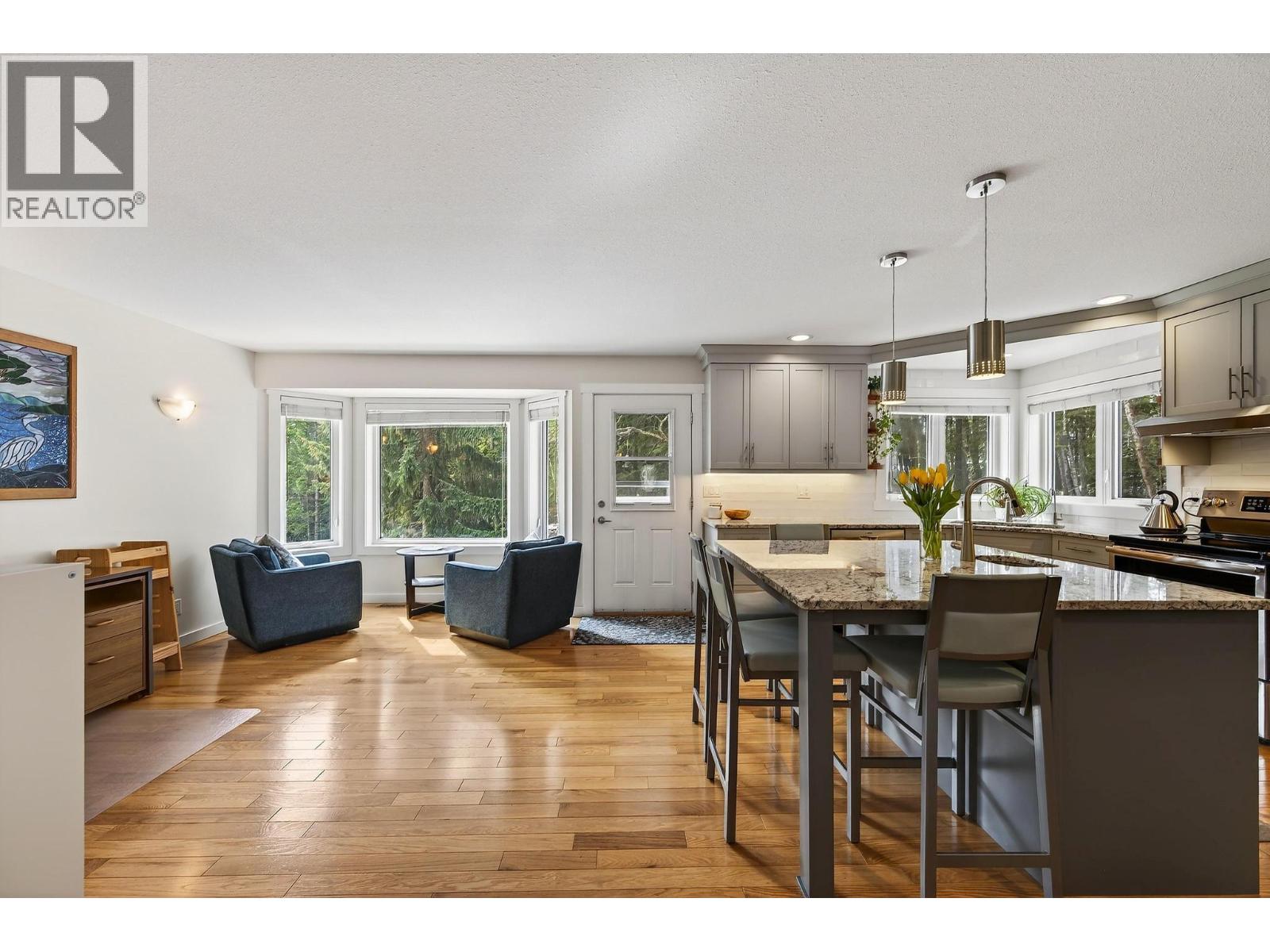 656 Lafontaine Road E, Golden, British Columbia  V0A 1H3 - Photo 13 - 10382072