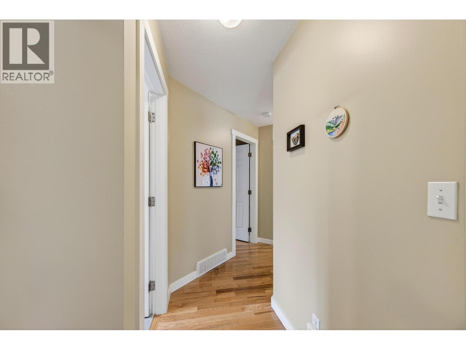 656 Lafontaine Road E, Golden, British Columbia  V0A 1H3 - Photo 32 - 10382072