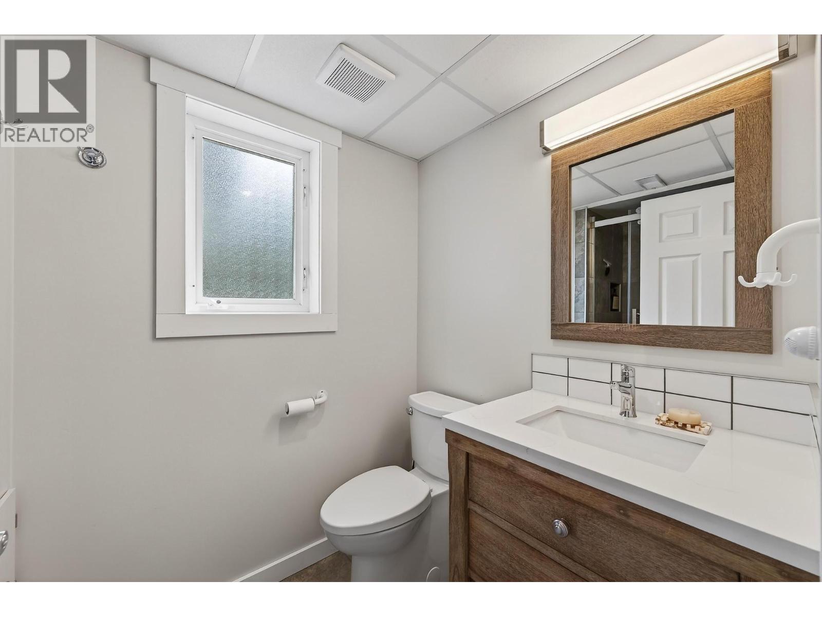 656 Lafontaine Road E, Golden, British Columbia  V0A 1H3 - Photo 42 - 10382072