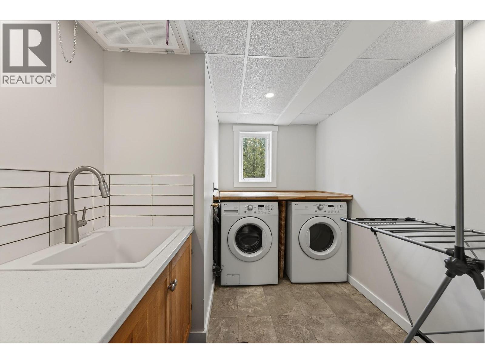 656 Lafontaine Road E, Golden, British Columbia  V0A 1H3 - Photo 48 - 10382072