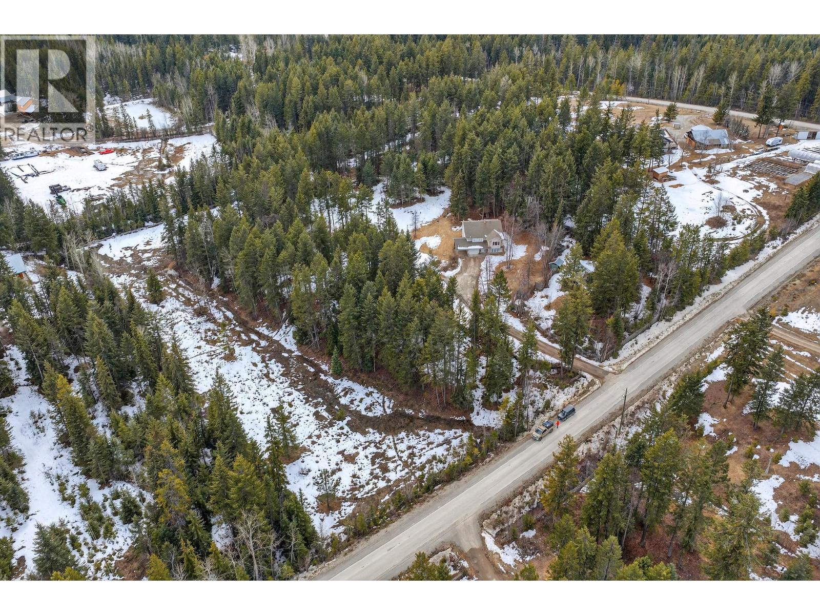 656 Lafontaine Road E, Golden, British Columbia  V0A 1H3 - Photo 83 - 10382072