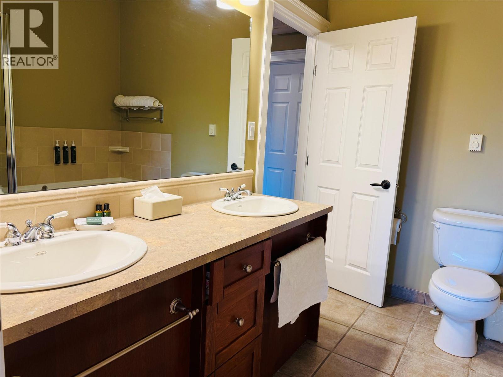 200 Bighorn Boulevard Unit# 233, Radium Hot Springs, British Columbia  V0A 1M0 - Photo 26 - 10382100