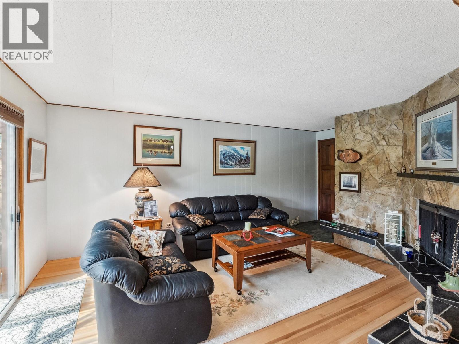 1150 Marianna Crescent, Trail, British Columbia  V1R 1E1 - Photo 10 - 10381730