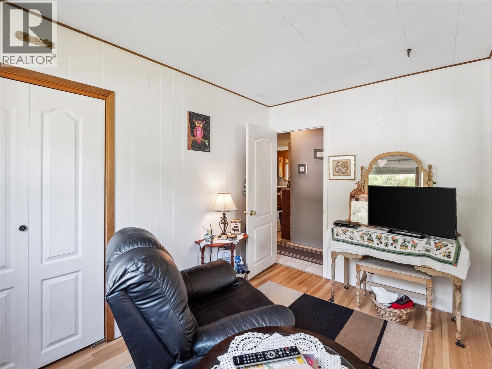 1150 Marianna Crescent, Trail, British Columbia  V1R 1E1 - Photo 15 - 10381730