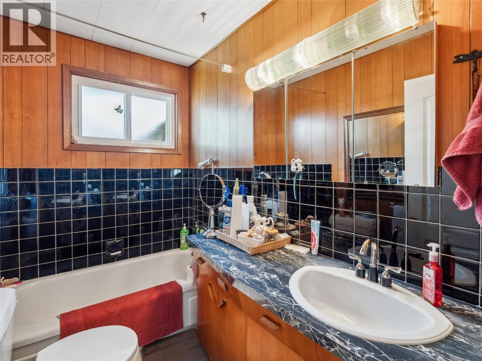 1150 Marianna Crescent, Trail, British Columbia  V1R 1E1 - Photo 20 - 10381730