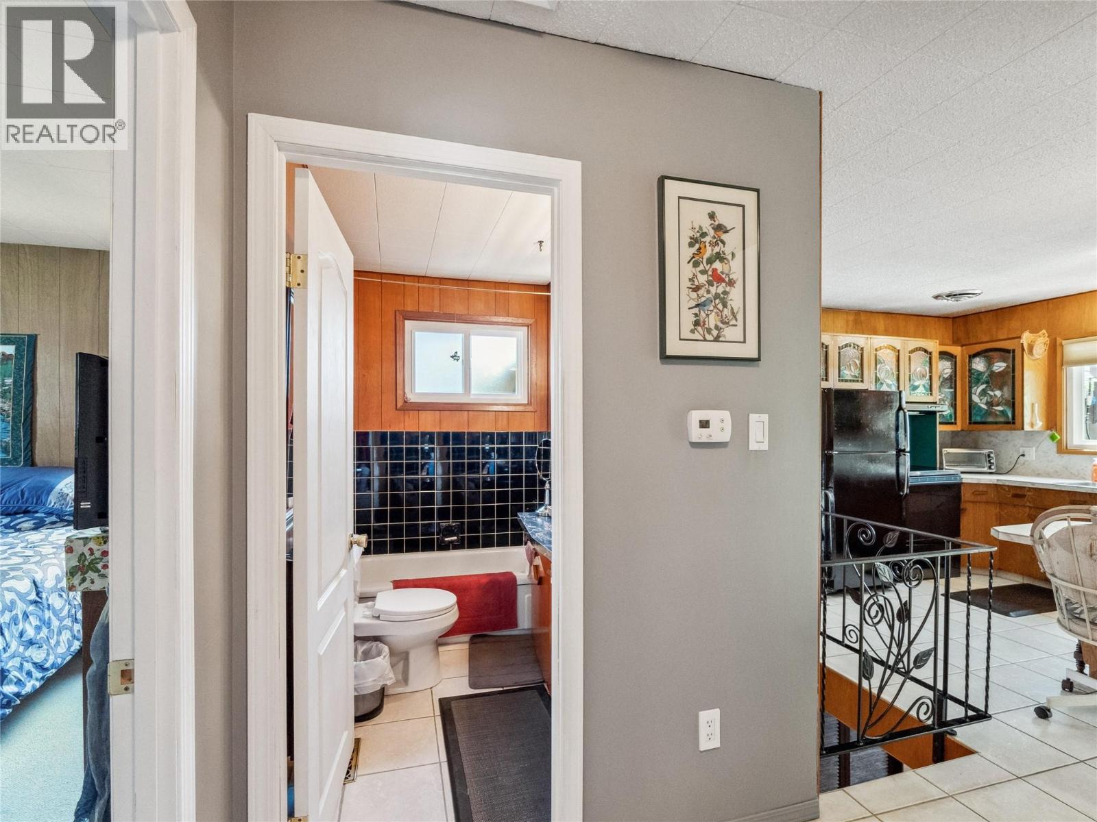 1150 Marianna Crescent, Trail, British Columbia  V1R 1E1 - Photo 22 - 10381730