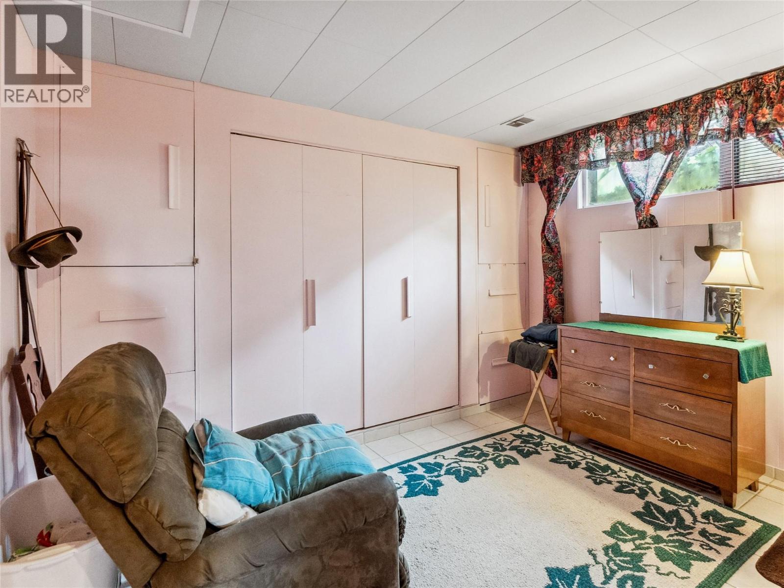 1150 Marianna Crescent, Trail, British Columbia  V1R 1E1 - Photo 33 - 10381730