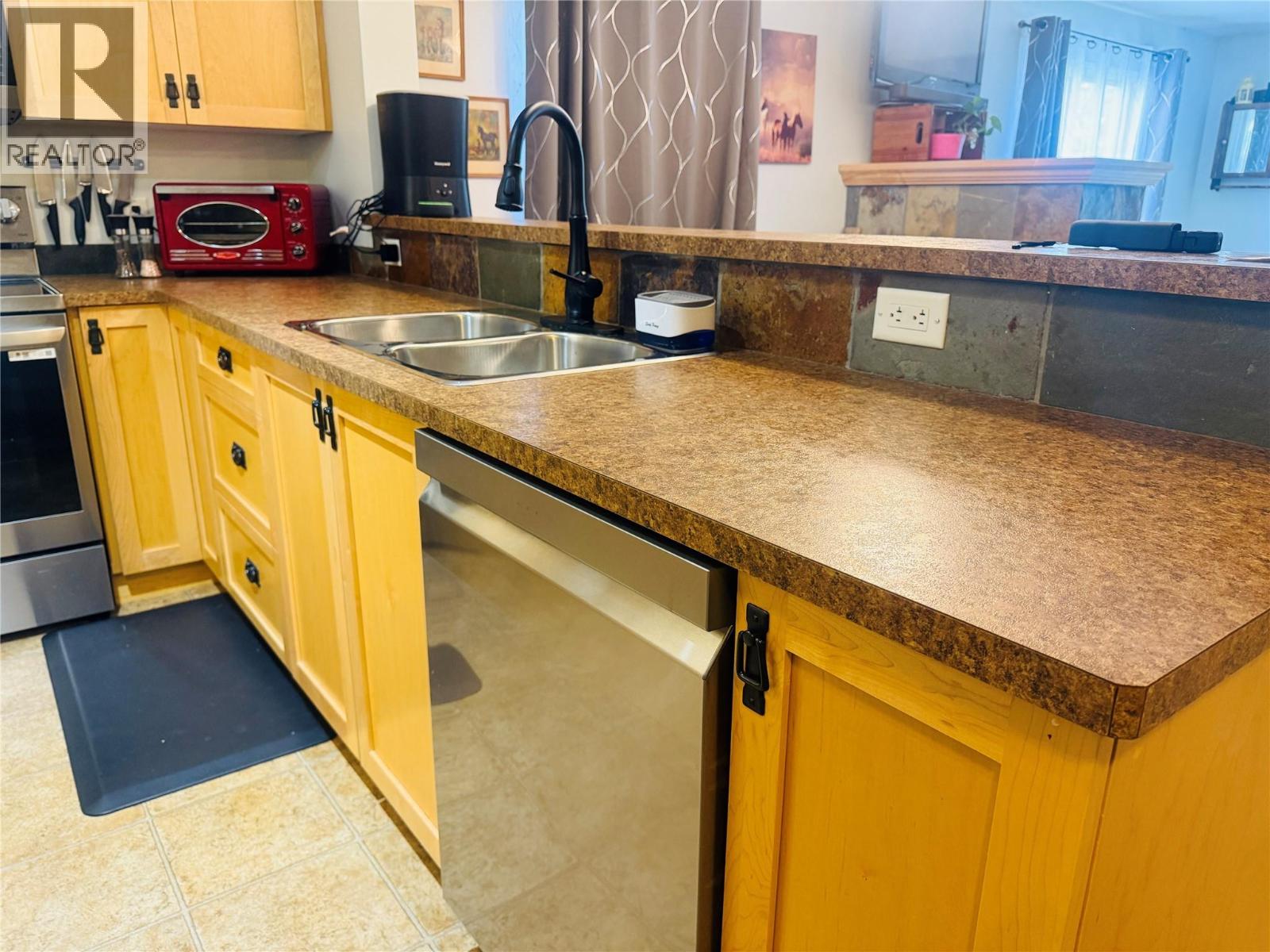 4874 Stanley Street Unit# 110, Radium Hot Springs, British Columbia  V0A 1M0 - Photo 14 - 10382106