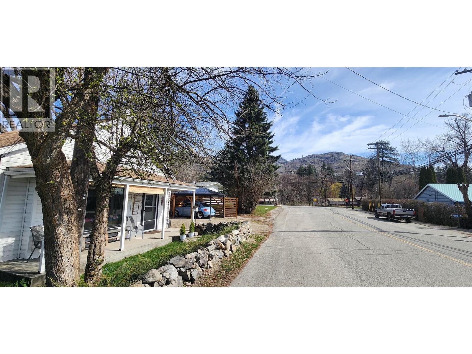 157 75th Avenue, Grand Forks, British Columbia  V0H 1H0 - Photo 8 - 10381932