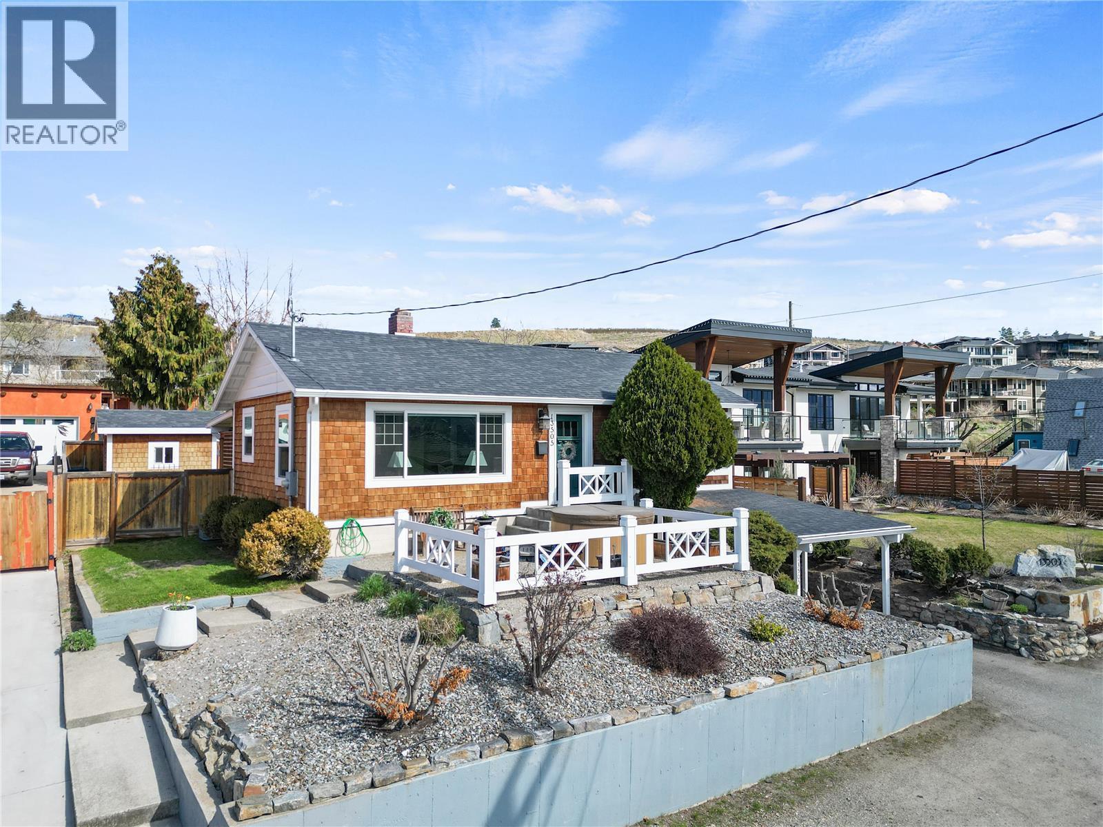 13505 Westkal Road, Coldstream, British Columbia  V1B 1Y7 - Photo 1 - 10382119