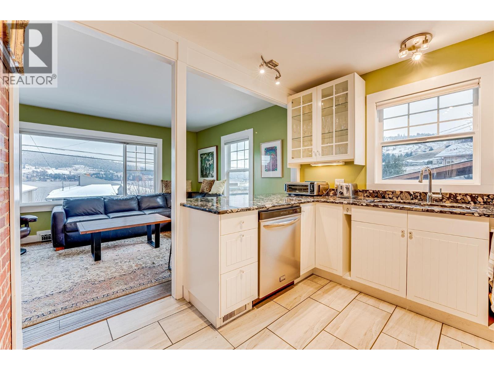 13505 Westkal Road, Coldstream, British Columbia  V1B 1Y7 - Photo 11 - 10382119