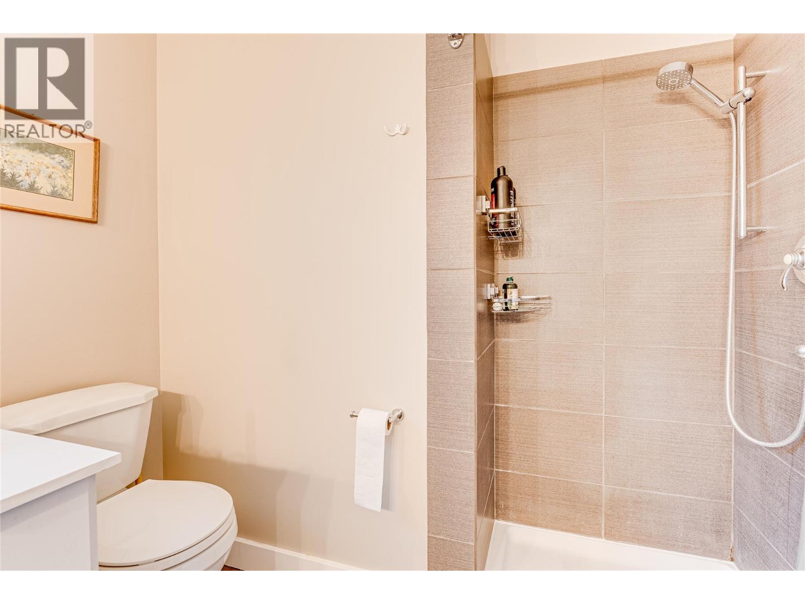 13505 Westkal Road, Coldstream, British Columbia  V1B 1Y7 - Photo 15 - 10382119