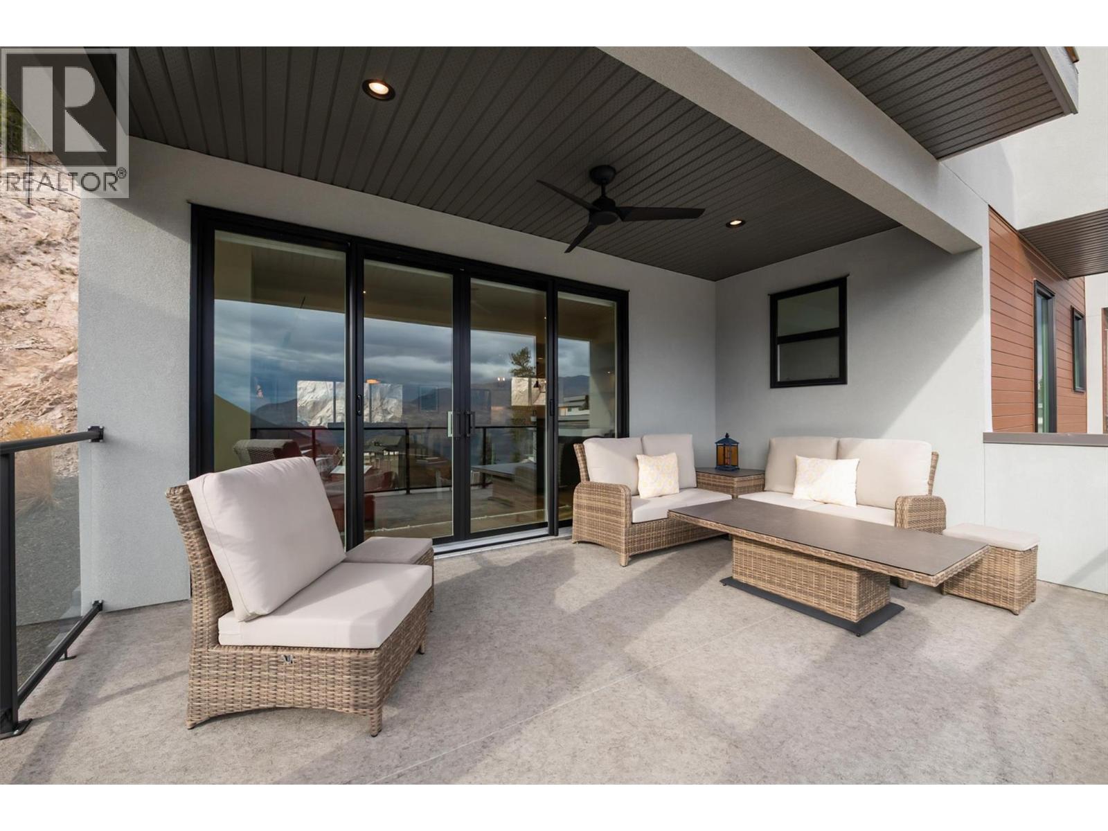 5066 Morrison Court, Peachland, British Columbia  V0H 1X2 - Photo 10 - 10381759