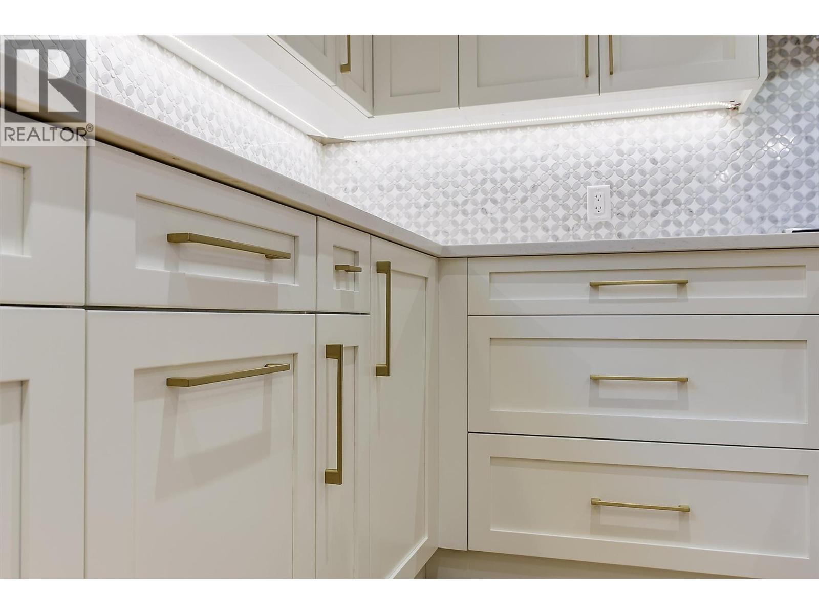 5066 Morrison Court, Peachland, British Columbia  V0H 1X2 - Photo 17 - 10381759