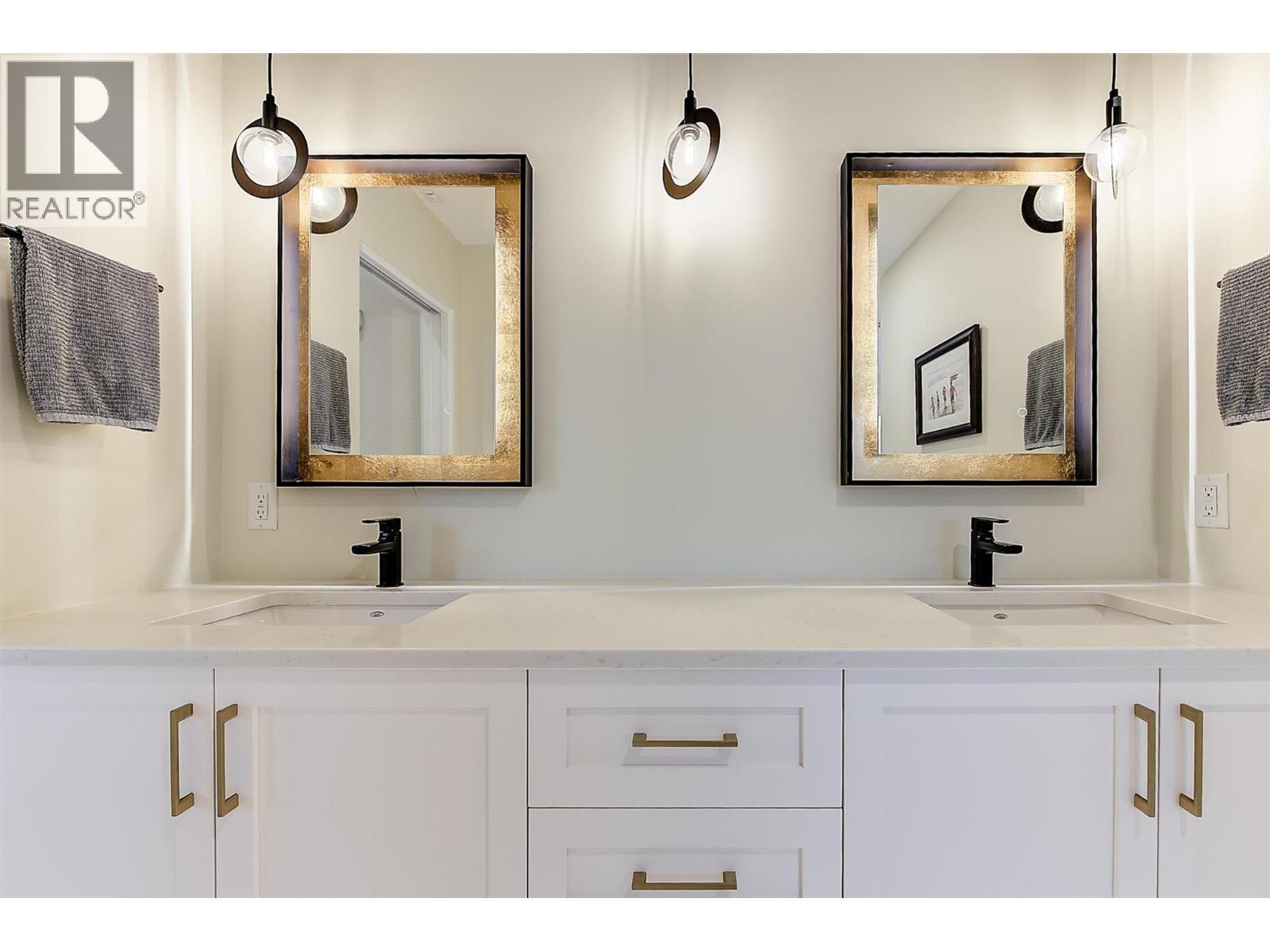 5066 Morrison Court, Peachland, British Columbia  V0H 1X2 - Photo 41 - 10381759