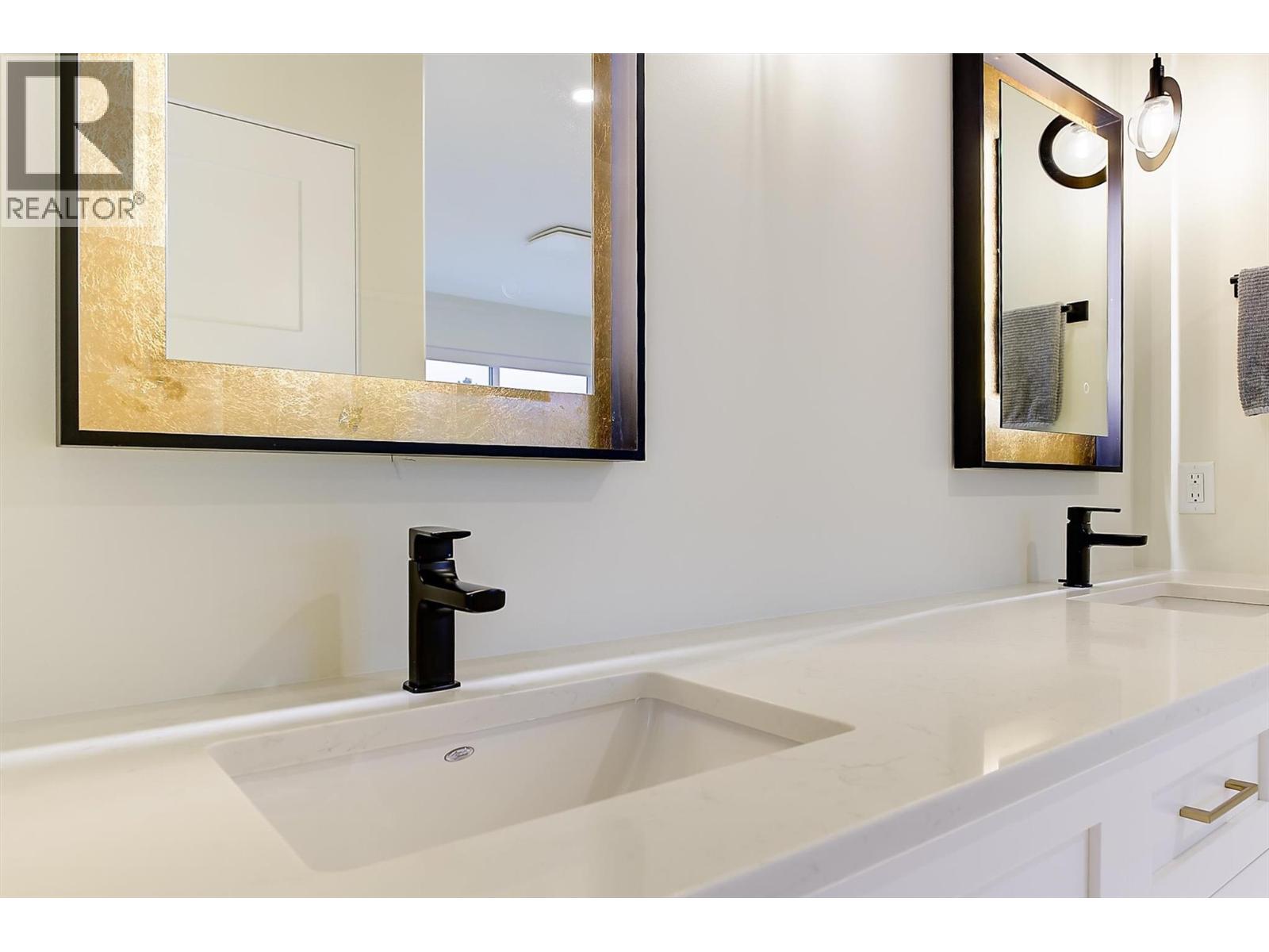 5066 Morrison Court, Peachland, British Columbia  V0H 1X2 - Photo 42 - 10381759