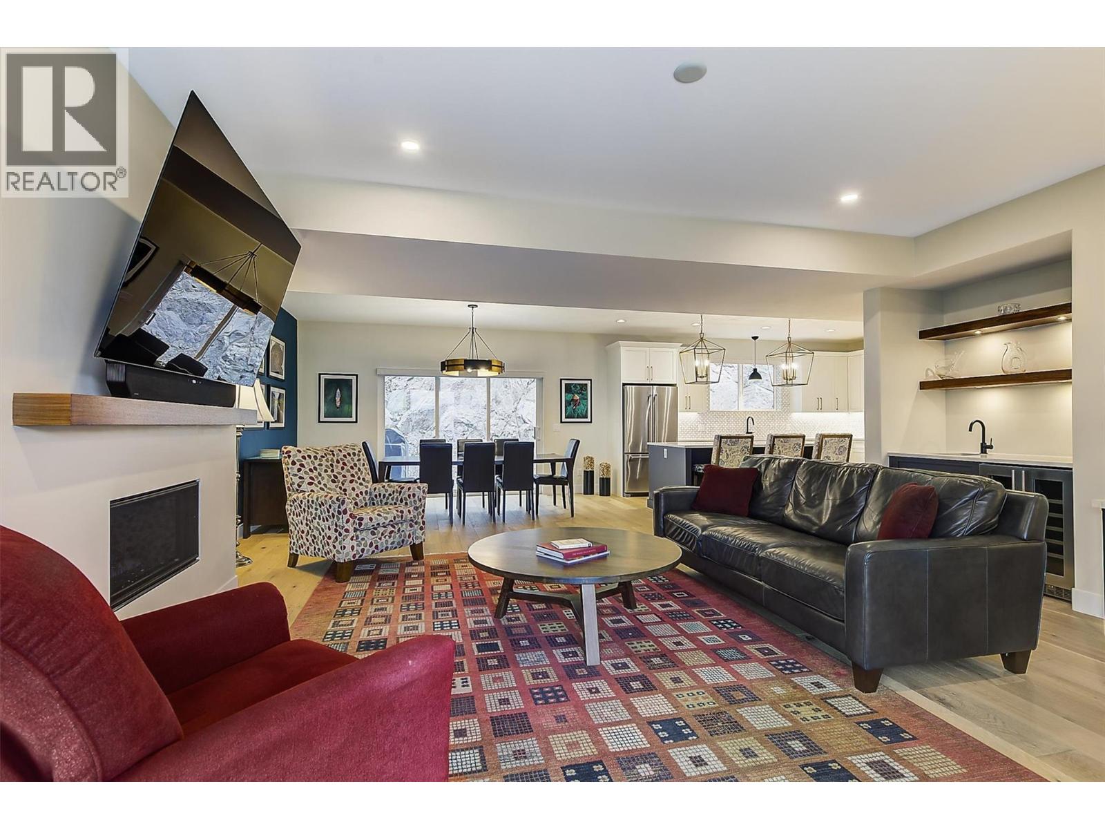 5066 Morrison Court, Peachland, British Columbia  V0H 1X2 - Photo 7 - 10381759