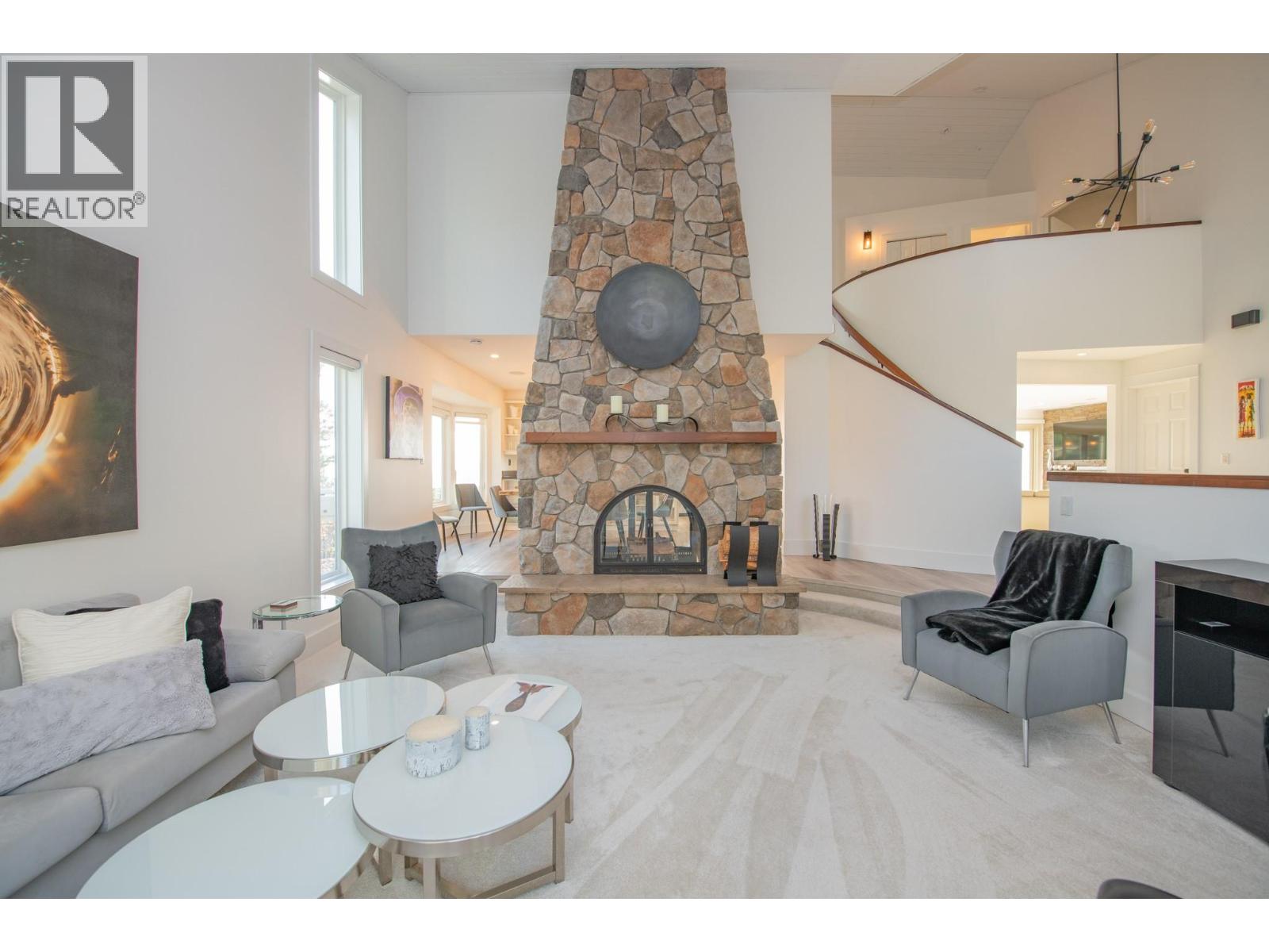 702 Cypress Drive, Coldstream, British Columbia  V1B 2X9 - Photo 14 - 10382109