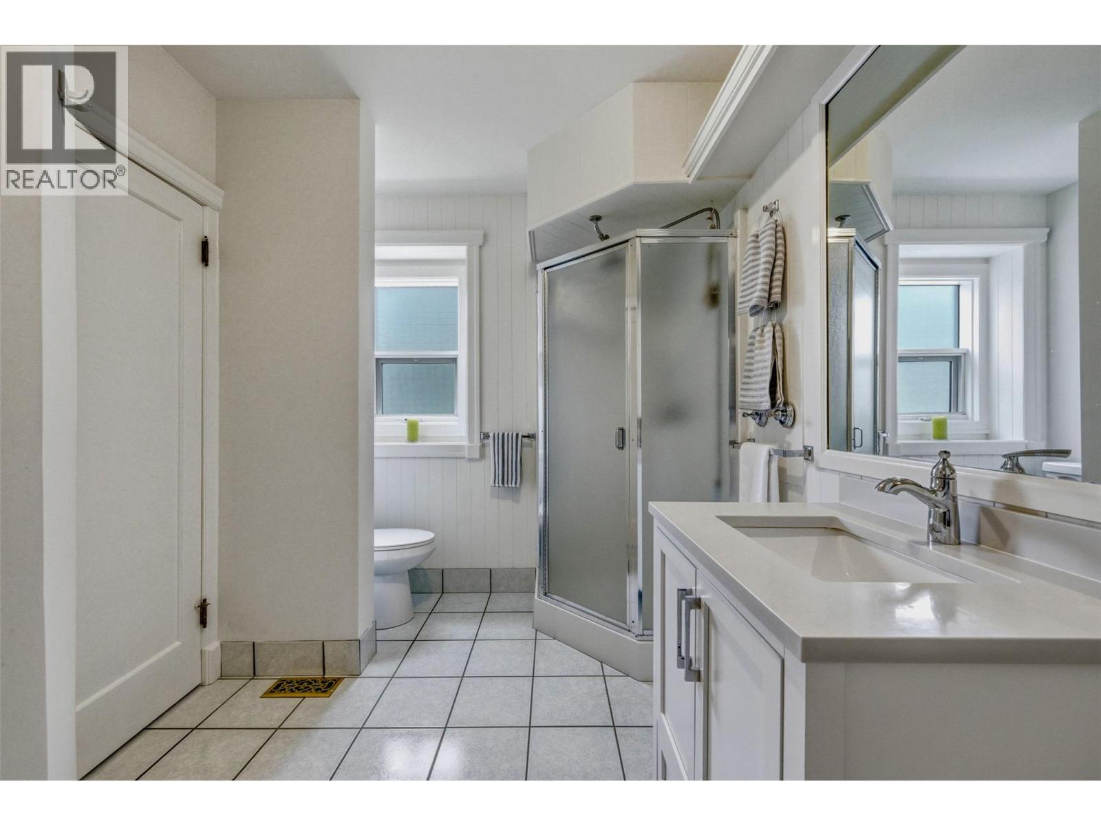 6926 Rugg Road, Vernon, British Columbia  V1B 3S9 - Photo 19 - 10382074