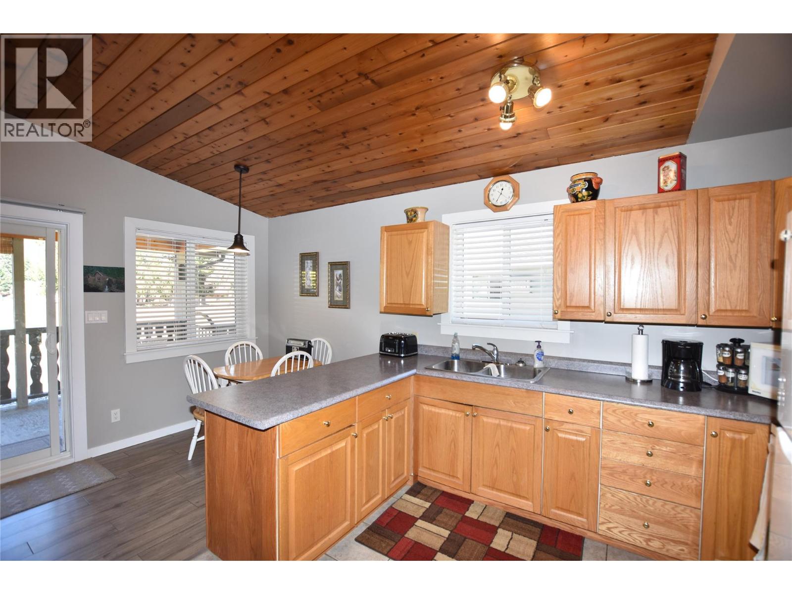 190 Falcon Avenue, Vernon, British Columbia  V1H 2A1 - Photo 13 - 10382049