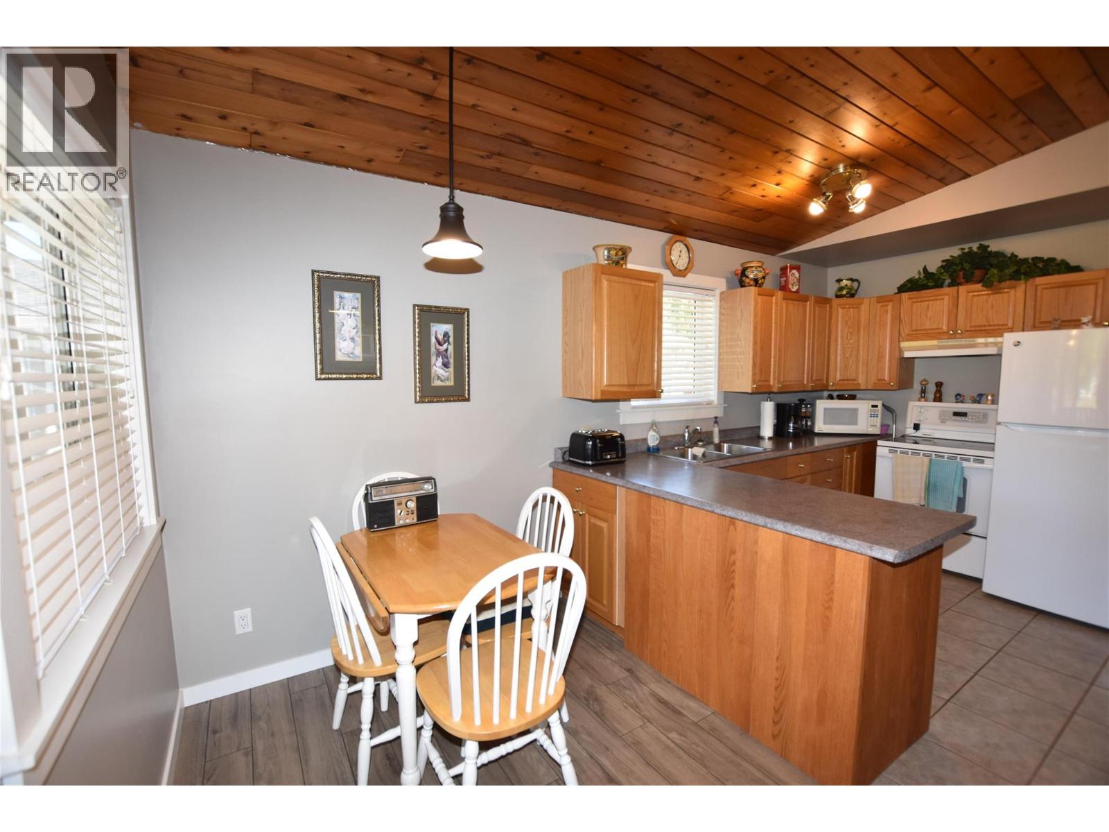 190 Falcon Avenue, Vernon, British Columbia  V1H 2A1 - Photo 16 - 10382049