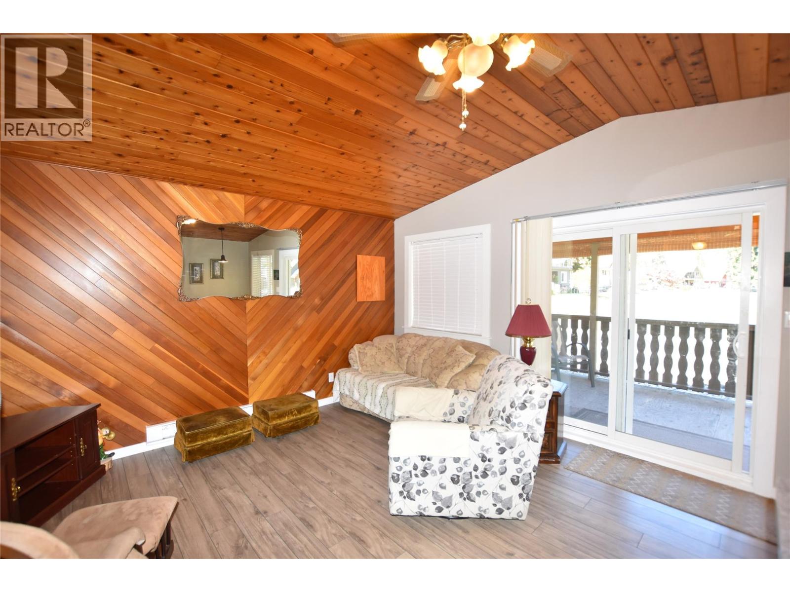 190 Falcon Avenue, Vernon, British Columbia  V1H 2A1 - Photo 18 - 10382049