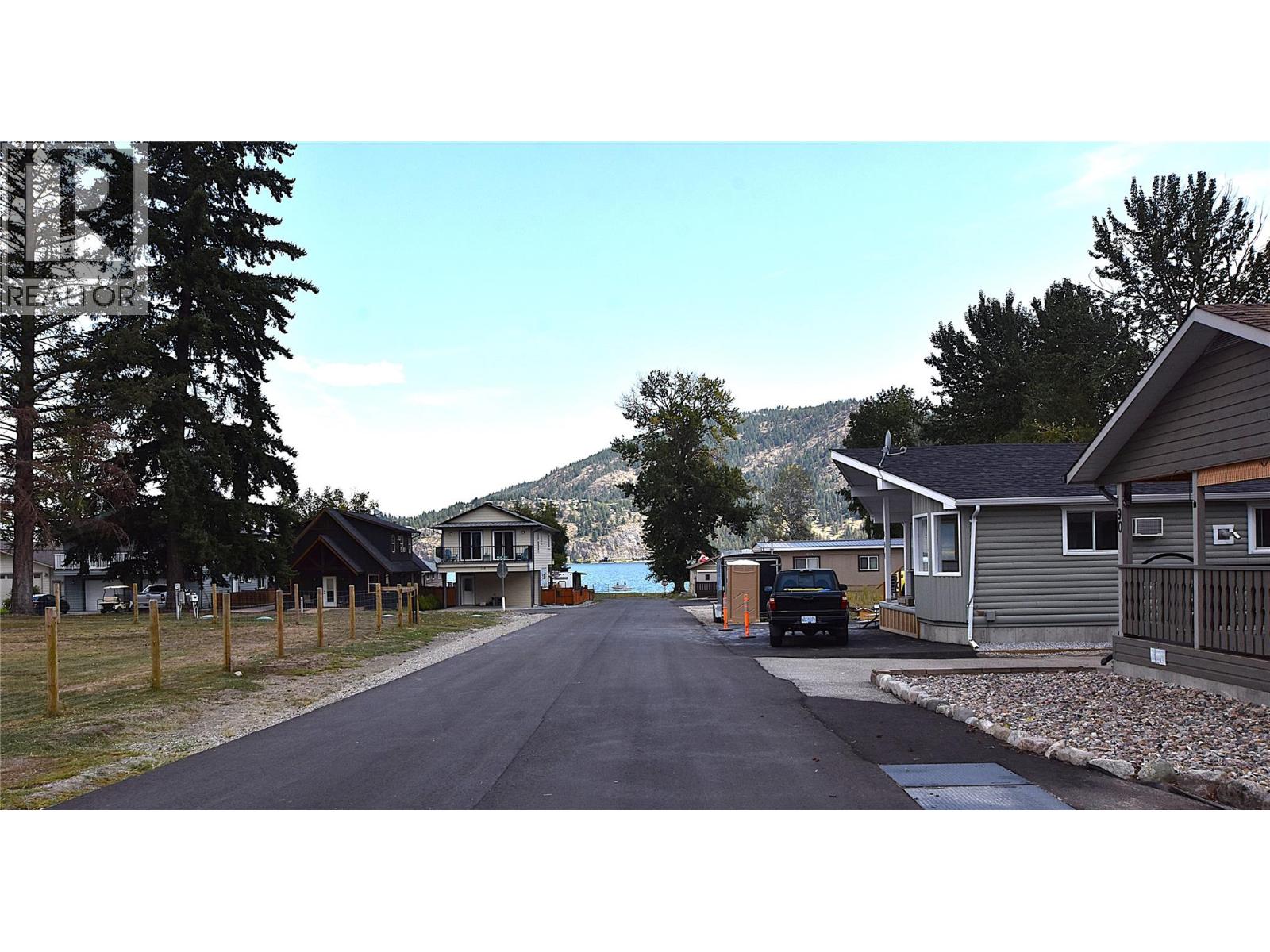 190 Falcon Avenue, Vernon, British Columbia  V1H 2A1 - Photo 7 - 10382049