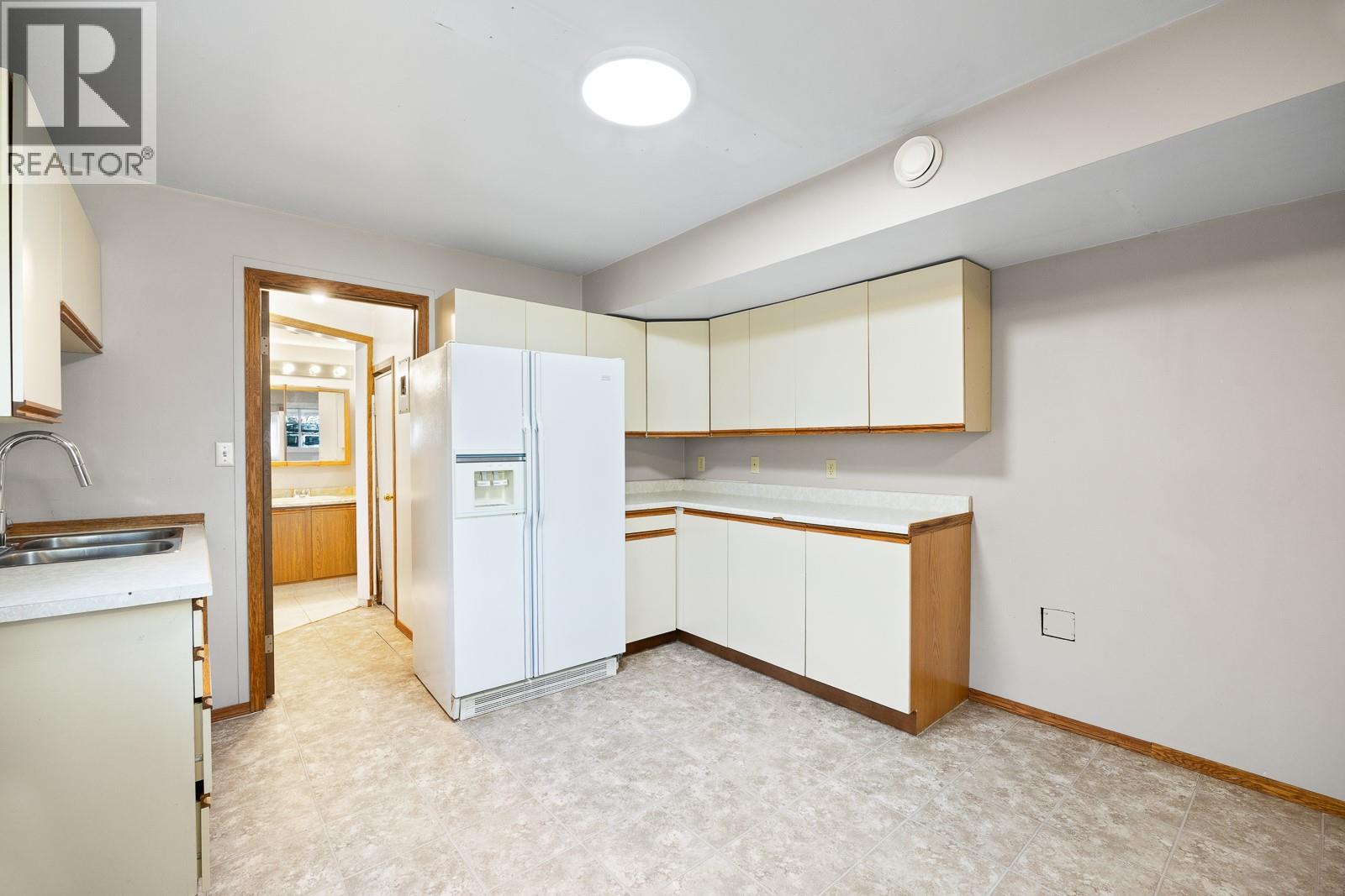 723 Stockwell Avenue, Kelowna, British Columbia  V1Y 6W1 - Photo 22 - 10382039