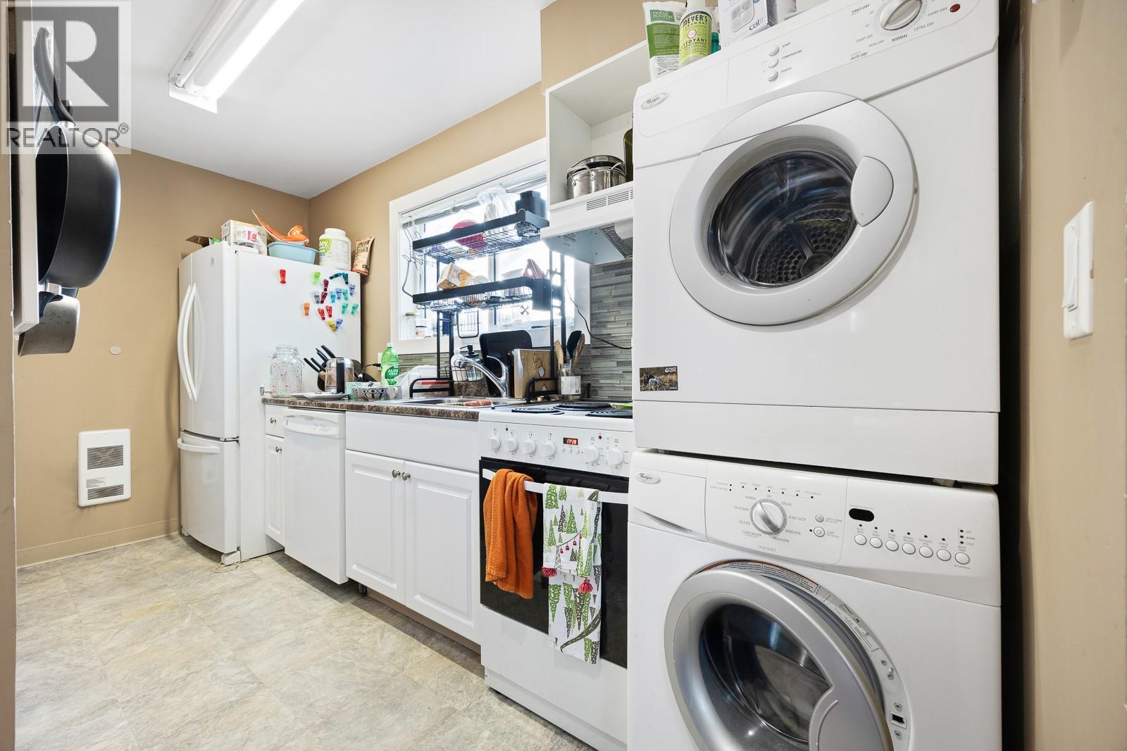 723 Stockwell Avenue, Kelowna, British Columbia  V1Y 6W1 - Photo 40 - 10382039