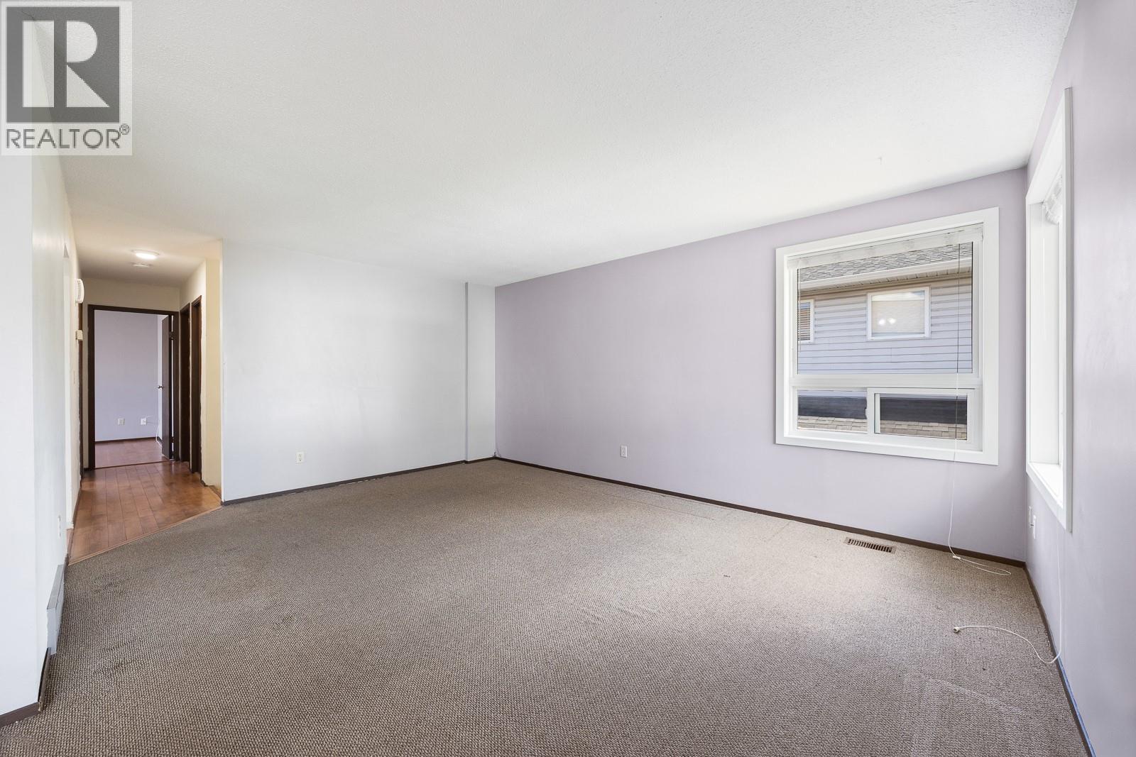 723 Stockwell Avenue, Kelowna, British Columbia  V1Y 6W1 - Photo 8 - 10382039