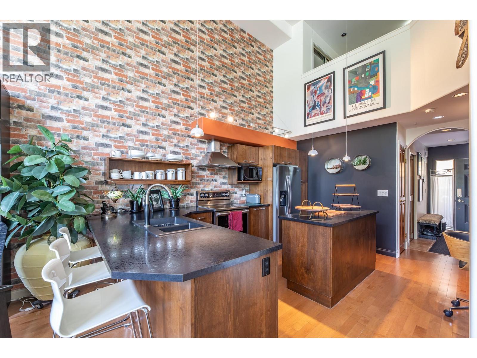 250 Marina Way Unit# 208, Penticton, British Columbia  V2A 1H4 - Photo 7 - 10382141