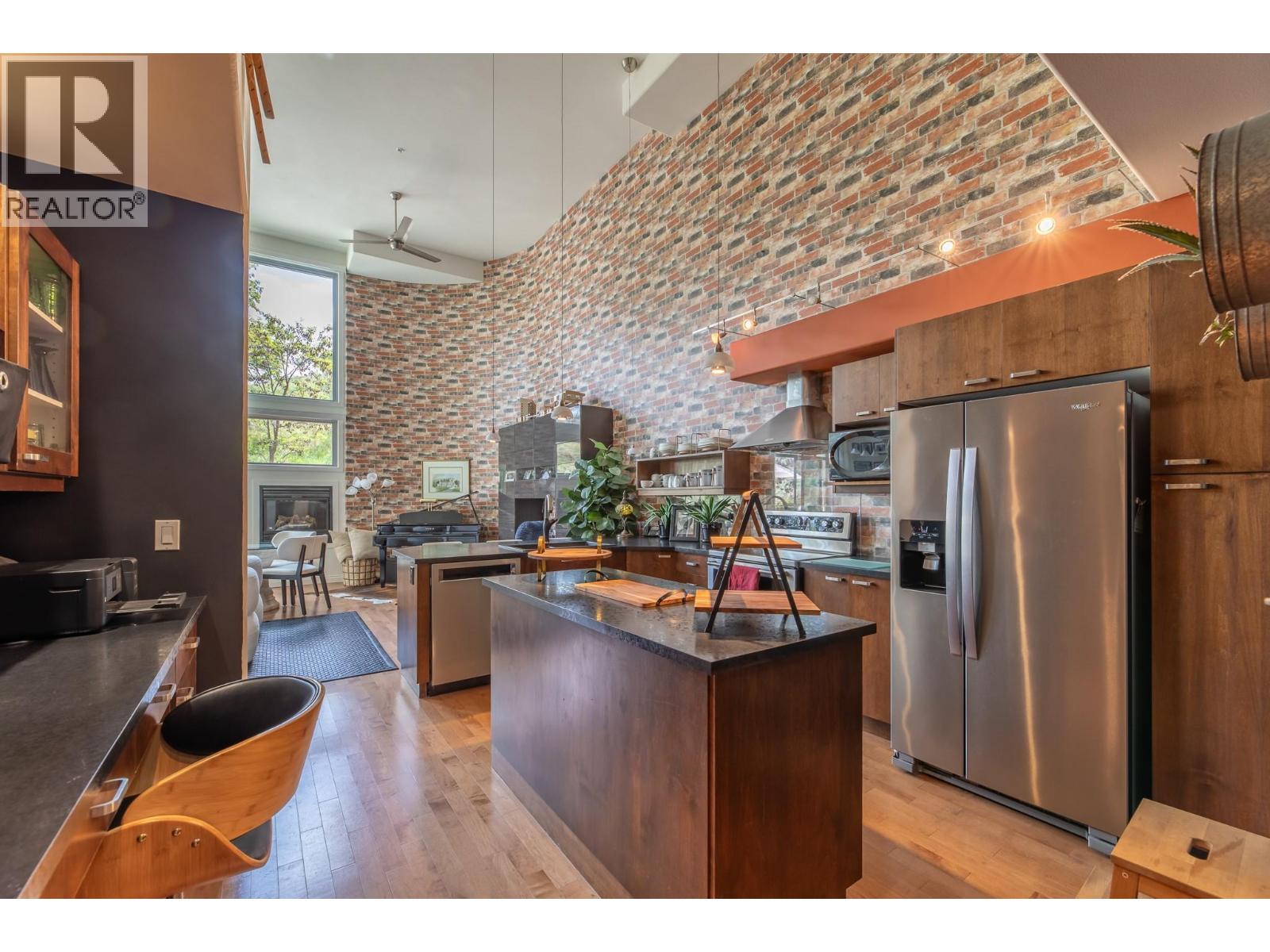 250 Marina Way Unit# 208, Penticton, British Columbia  V2A 1H4 - Photo 9 - 10382141