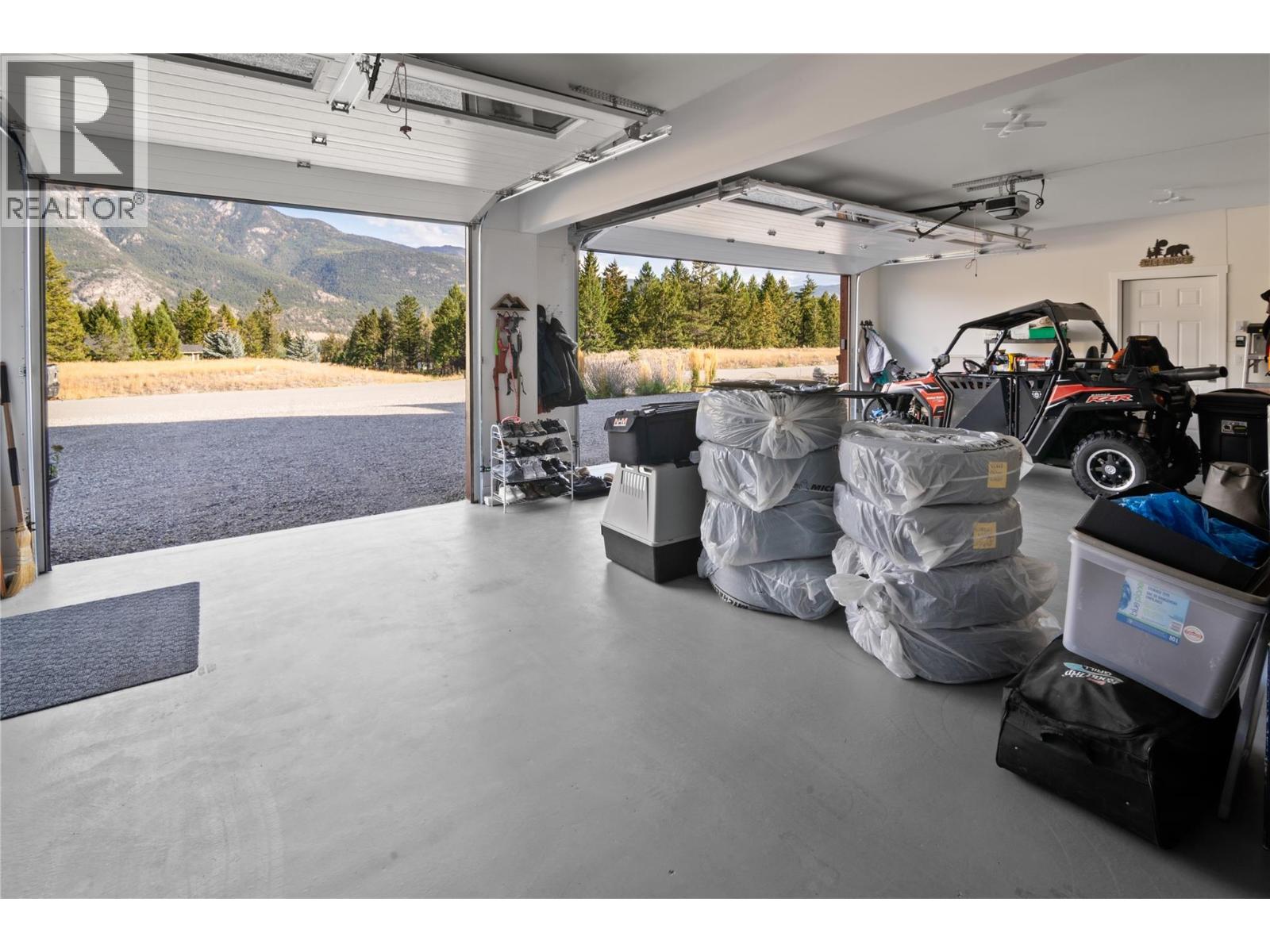 6909 Columbia Ridge Drive, Fairmont Hot Springs, British Columbia  V0B 1L2 - Photo 32 - 10382026