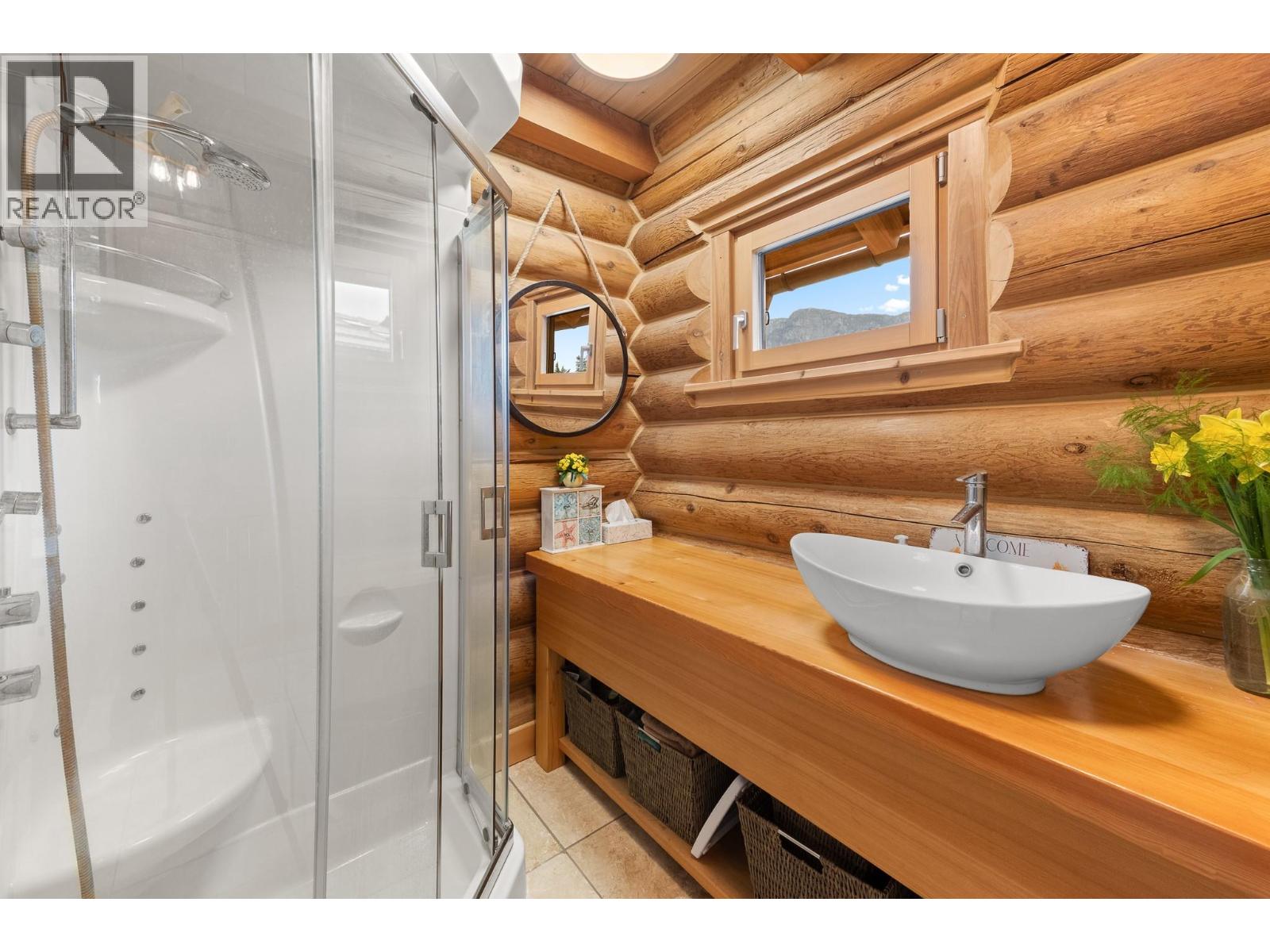 819 & 822 Sinclair Road, Creston, British Columbia  V0B 1G2 - Photo 21 - 10382022