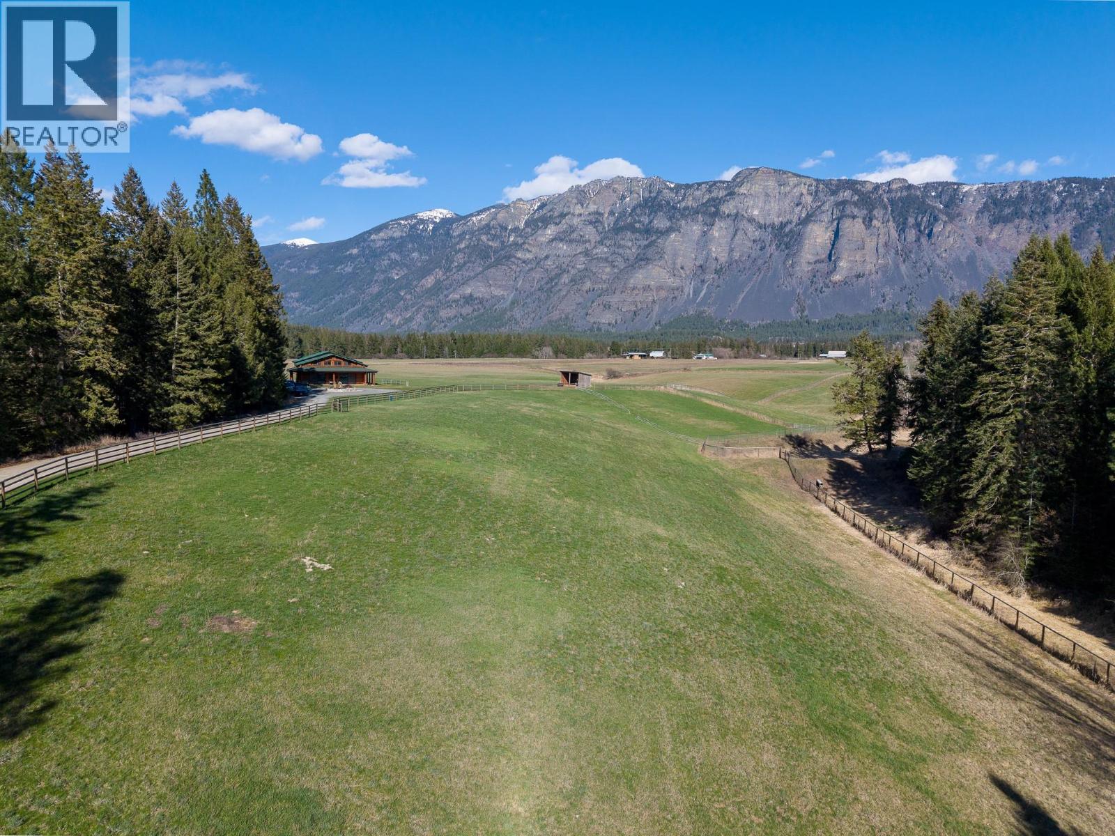 819 & 822 Sinclair Road, Creston, British Columbia  V0B 1G2 - Photo 52 - 10382022