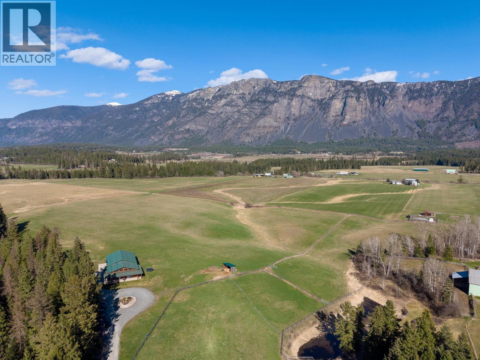 819 & 822 Sinclair Road, Creston, British Columbia  V0B 1G2 - Photo 53 - 10382022