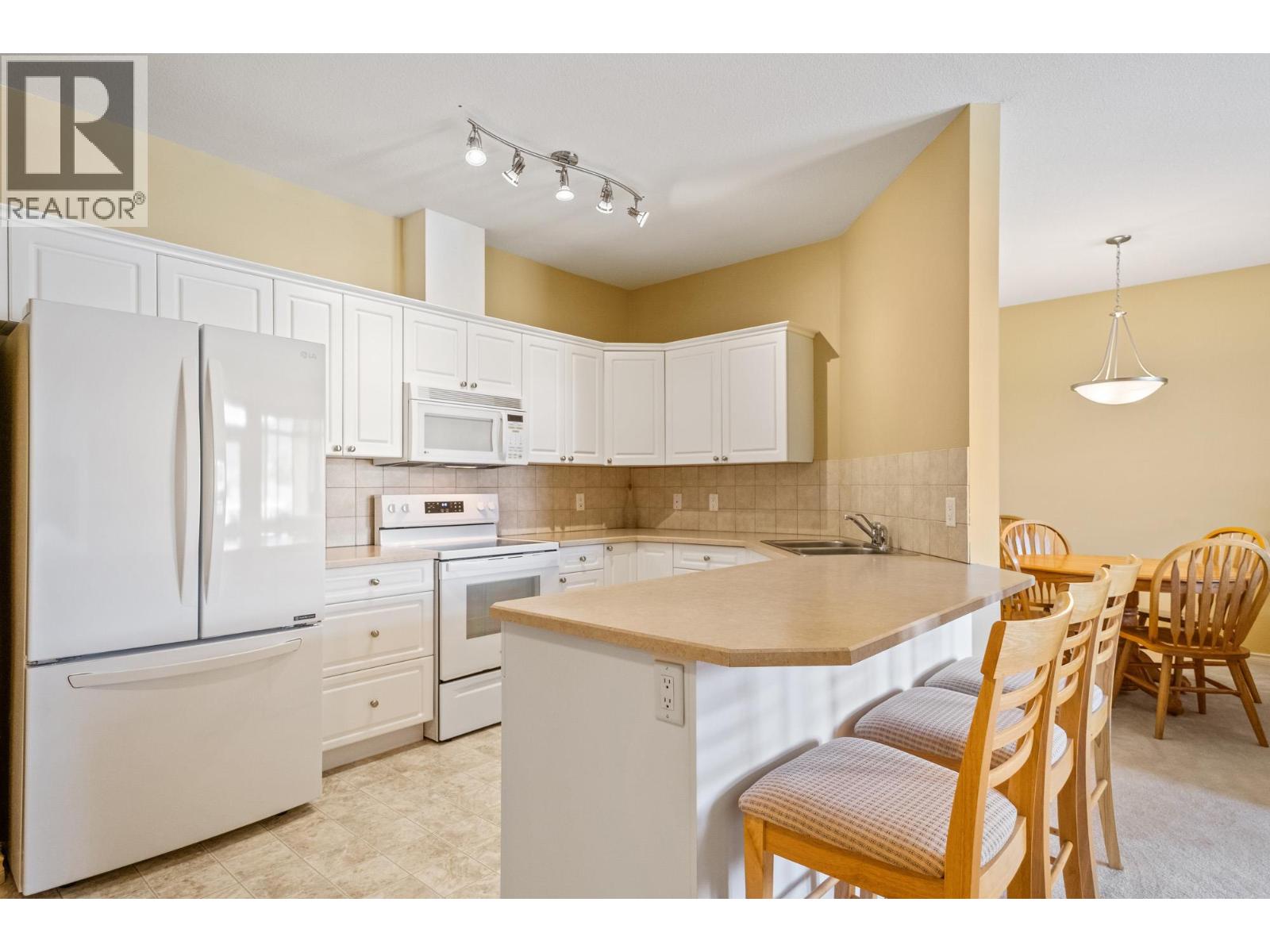 3570 Woodsdale Road Unit# 303, Lake Country, British Columbia  V4V 1Y9 - Photo 12 - 10382149