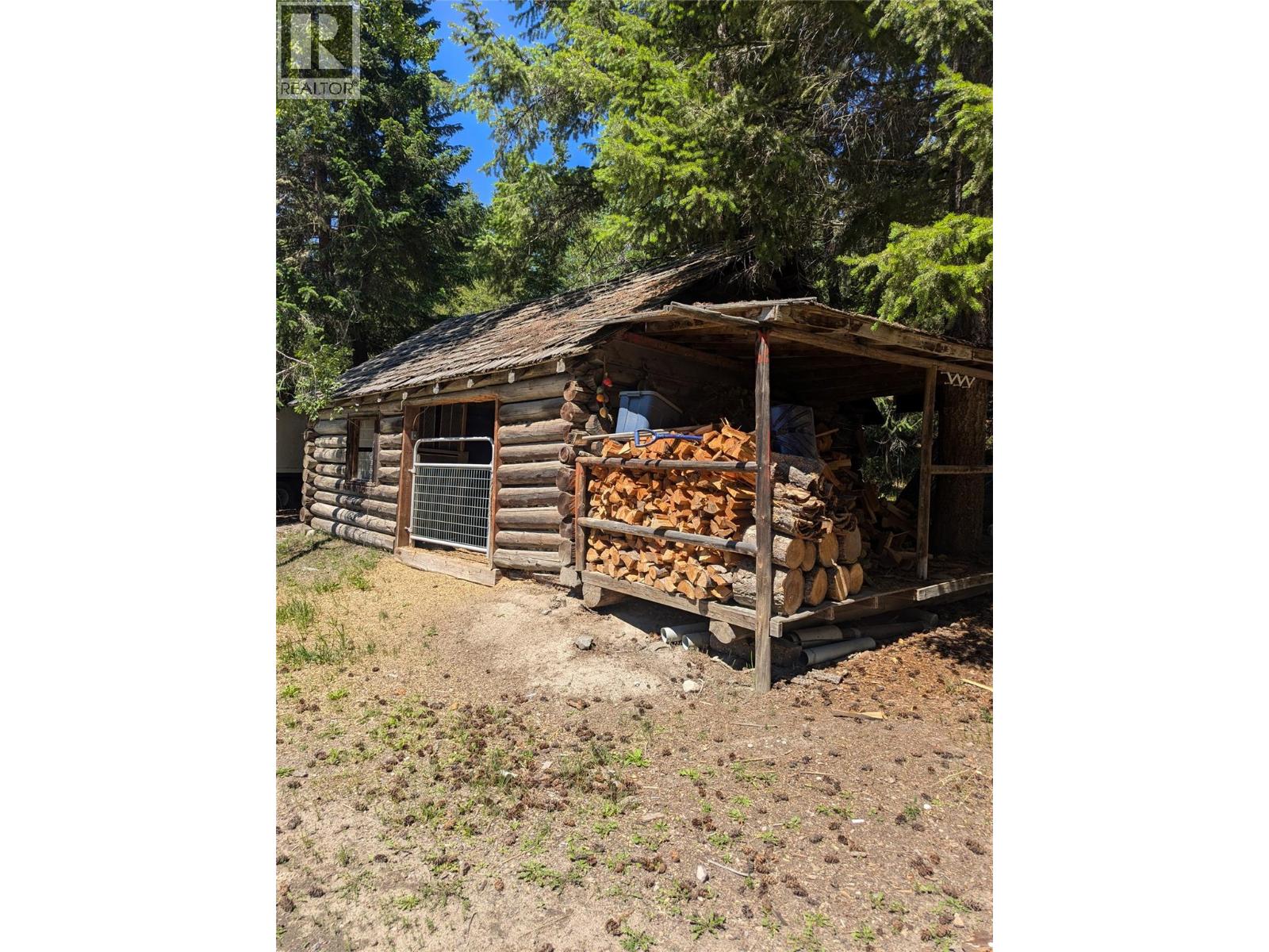 7160 China Valley Road, Chase, British Columbia  V0E 1W1 - Photo 13 - 10382139