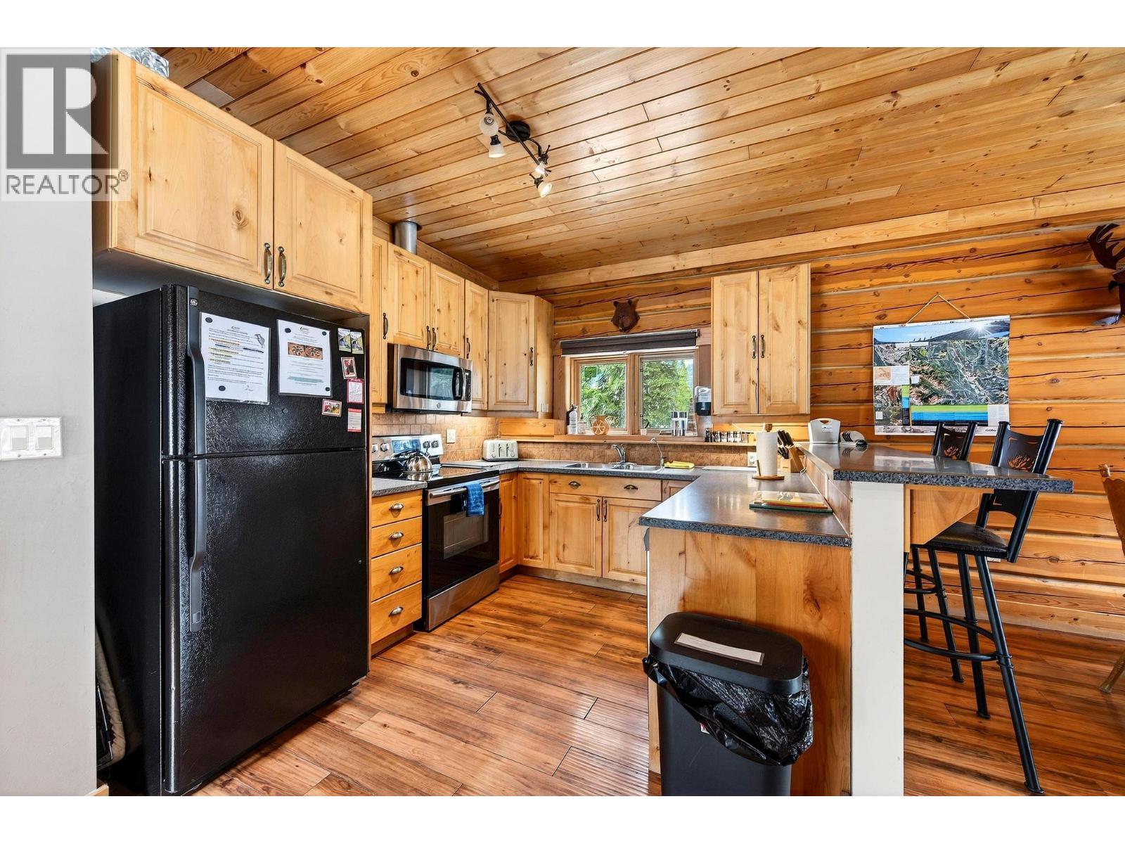 B-1732 Oberg Johnson Road, Golden, British Columbia  V0A 1H1 - Photo 8 - 10382126