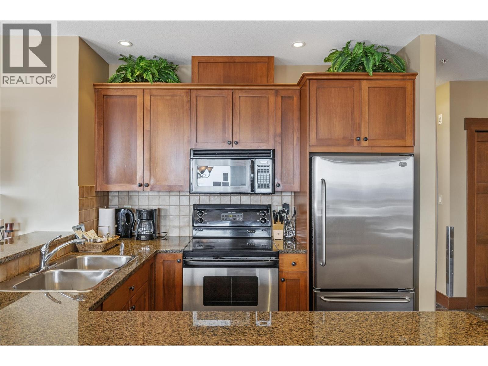 5259 Big White Road Unit# 201, Big White, British Columbia  V1P 1P3 - Photo 12 - 10382131