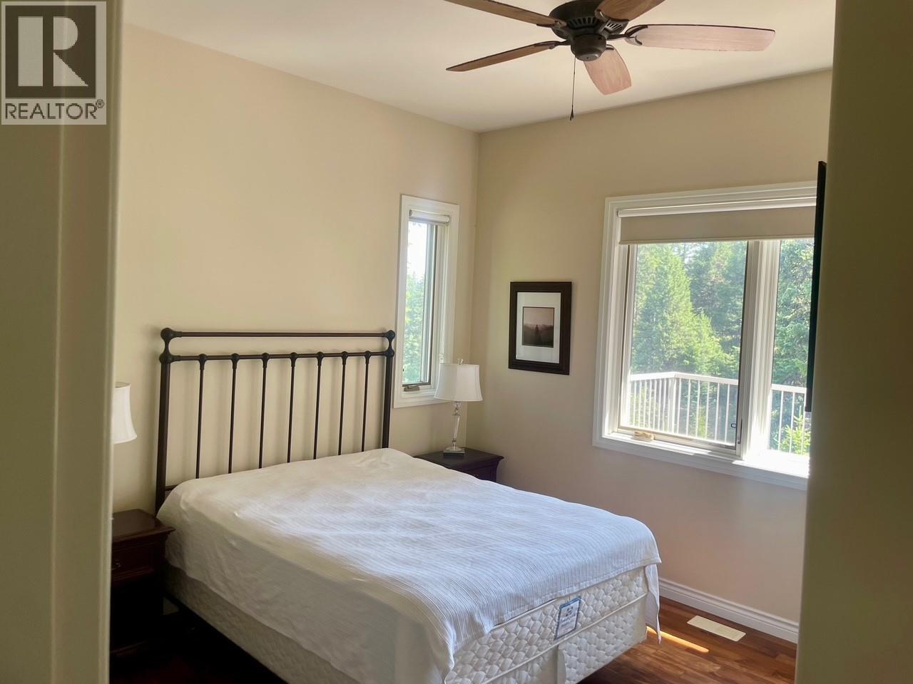 1475 Courtenay Brown Road, Rock Creek, British Columbia  V0H 1B0 - Photo 10 - 10382166