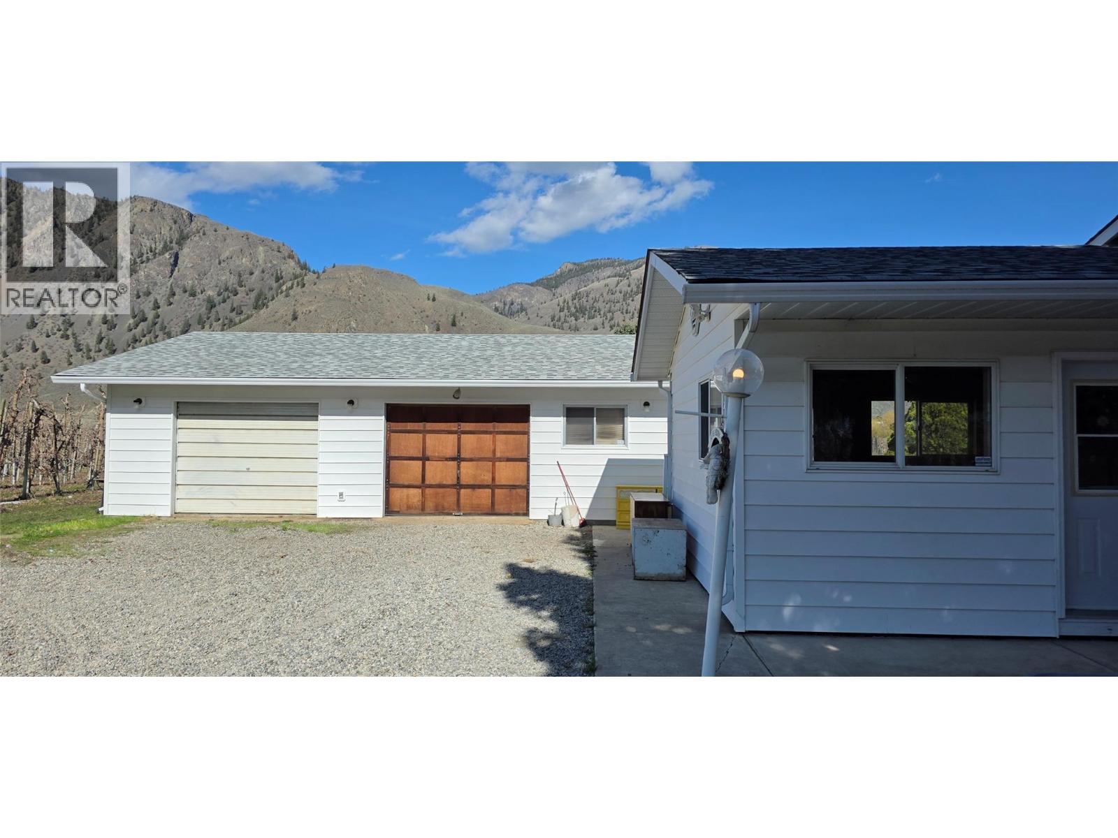 2292 Agar Road, Cawston, British Columbia  V0X 1C2 - Photo 23 - 10382123